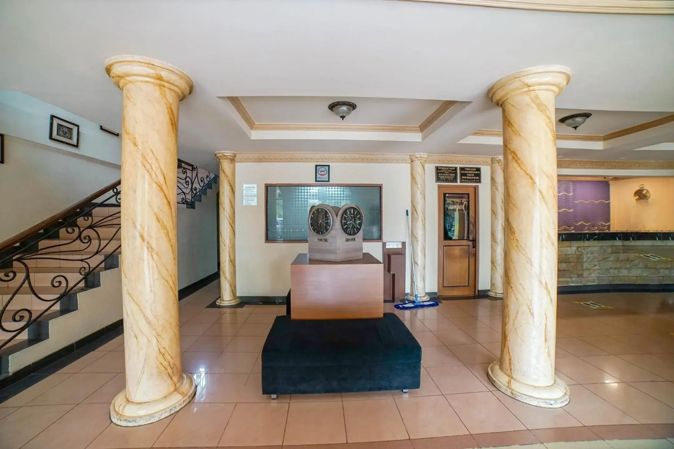 Lobby or reception in Hotel Kalisma by Alia Lobby or reception in Hotel Kalisma by Alia