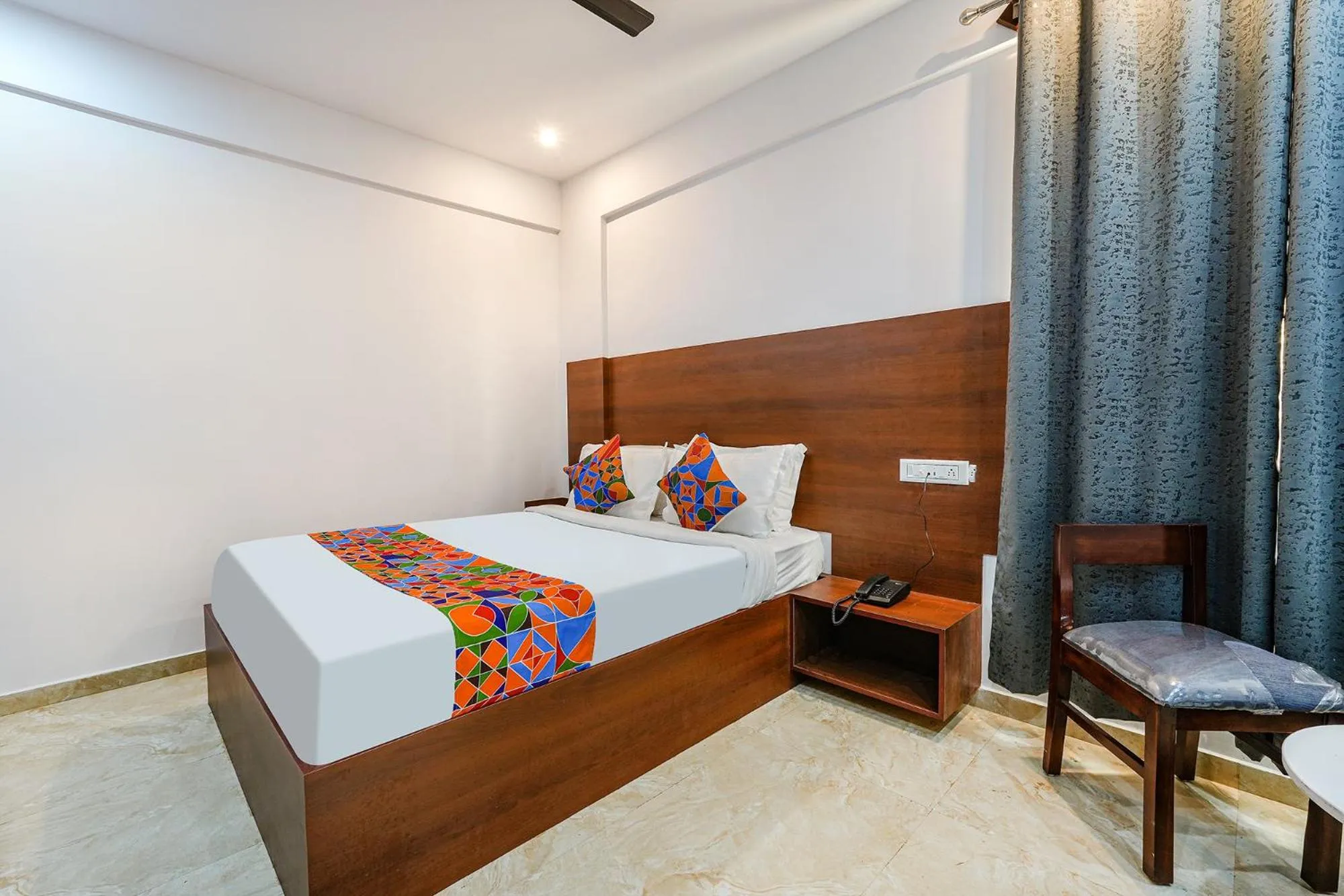 Bed in FabHotel Tree Suites - Nr Reva University