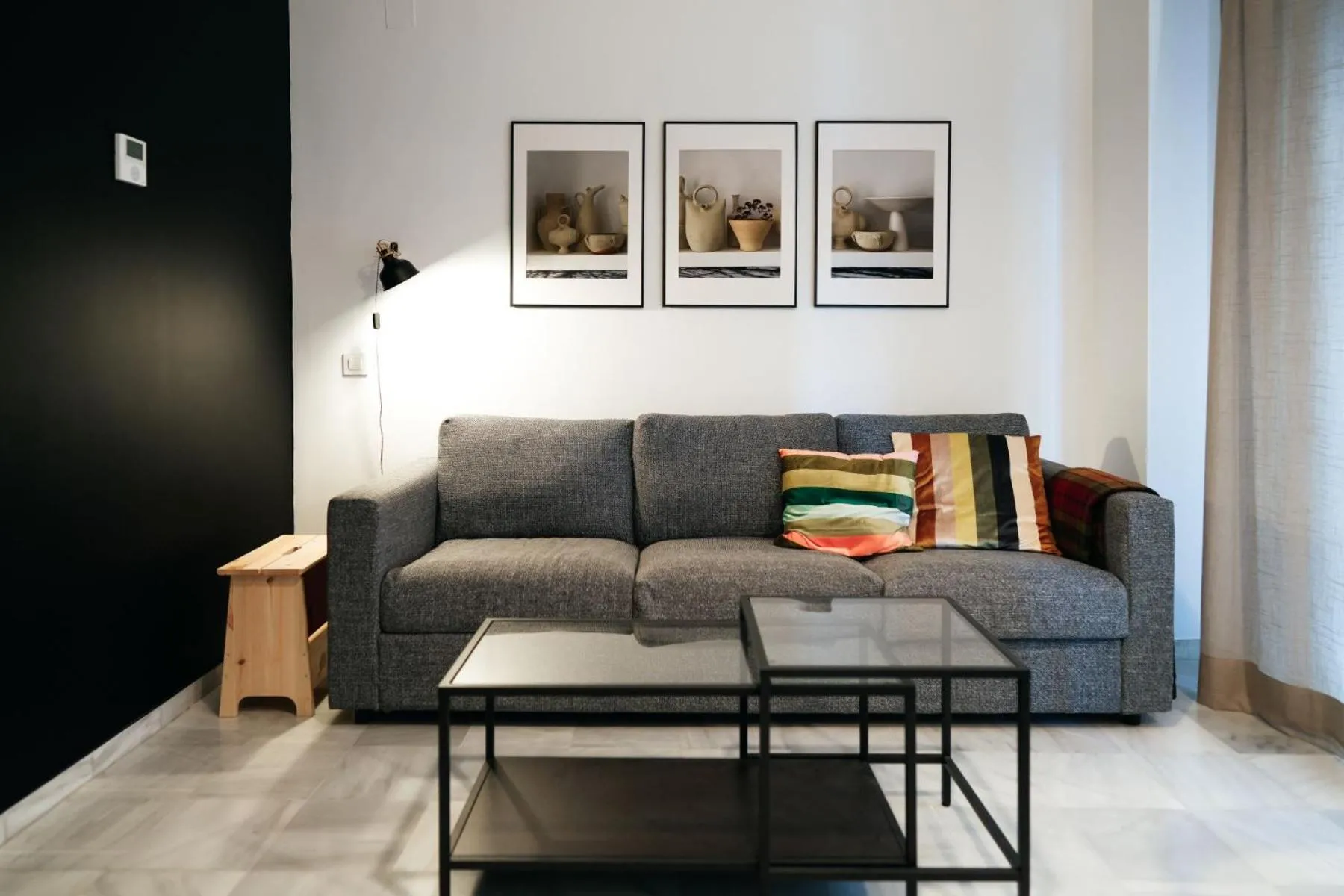 Living room in Reyes Católicos Suite Apartment