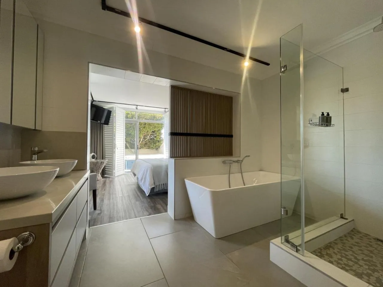 Bathroom in Aquarella 2