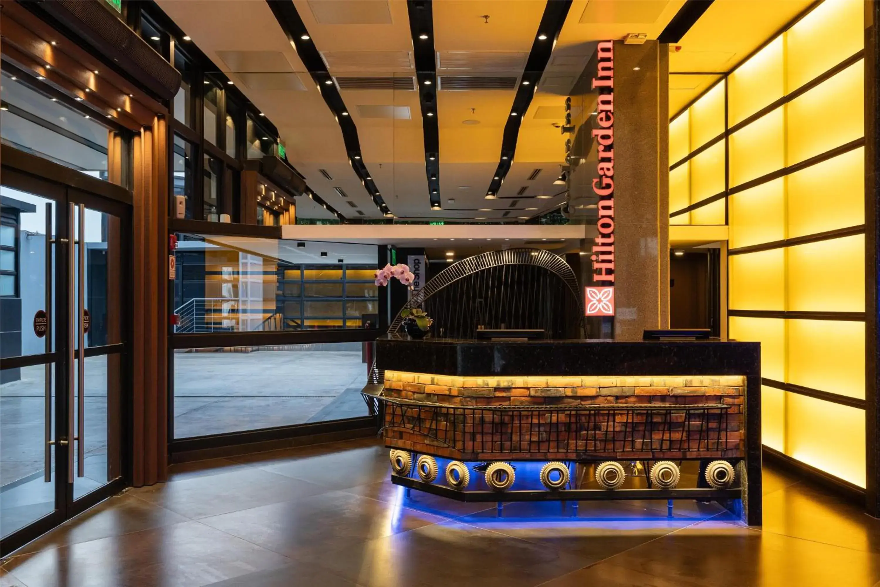 Lobby or reception in Hilton Garden Inn Asuncion Aviadores Del Chaco Lobby or reception in Hilton Garden Inn Asuncion Aviadores Del Chaco