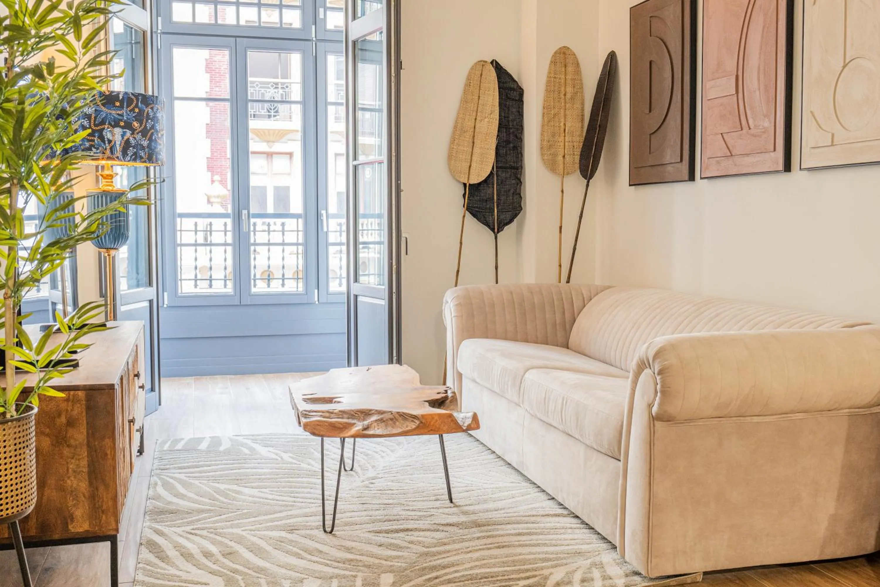 SUITE 1907 OVIEDO COLLECTION
