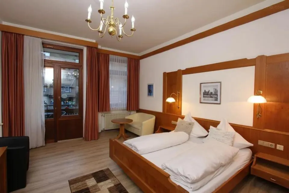 Hotel Sonne by Mastiff