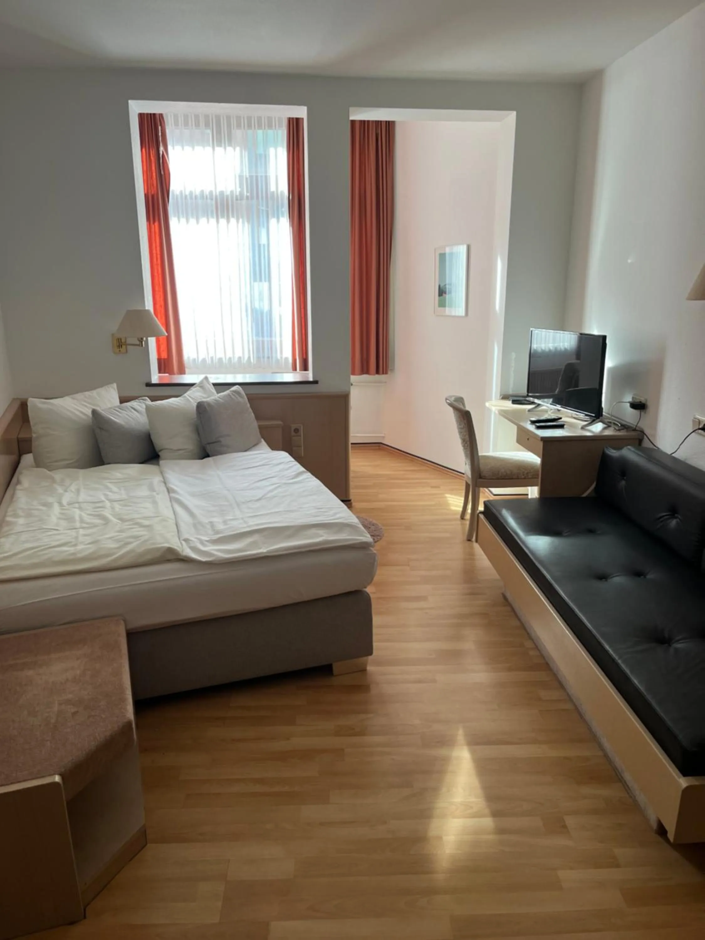 Hotel Sonne by Mastiff