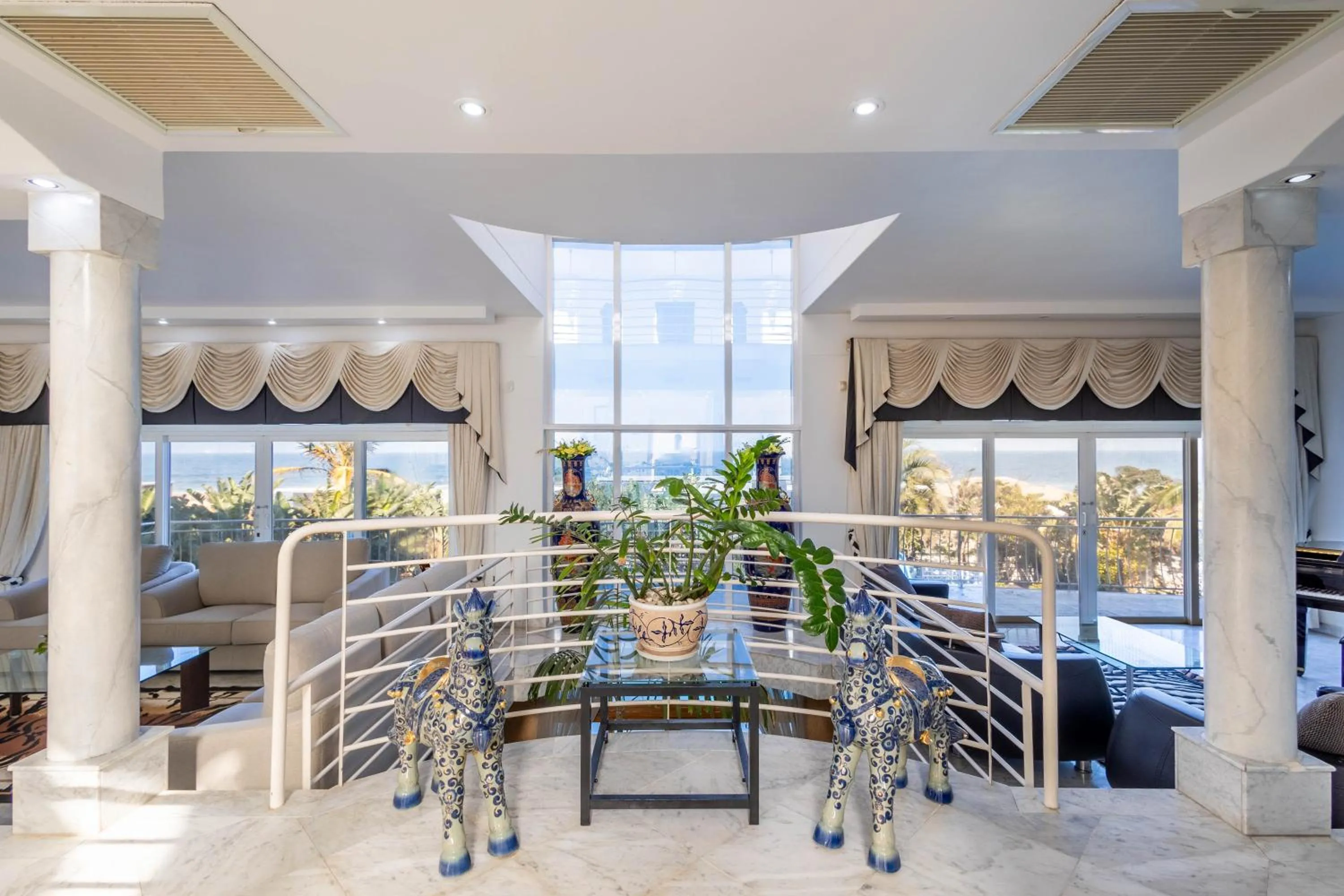 Facade/entrance in Self-Catering at Ocean Breeze