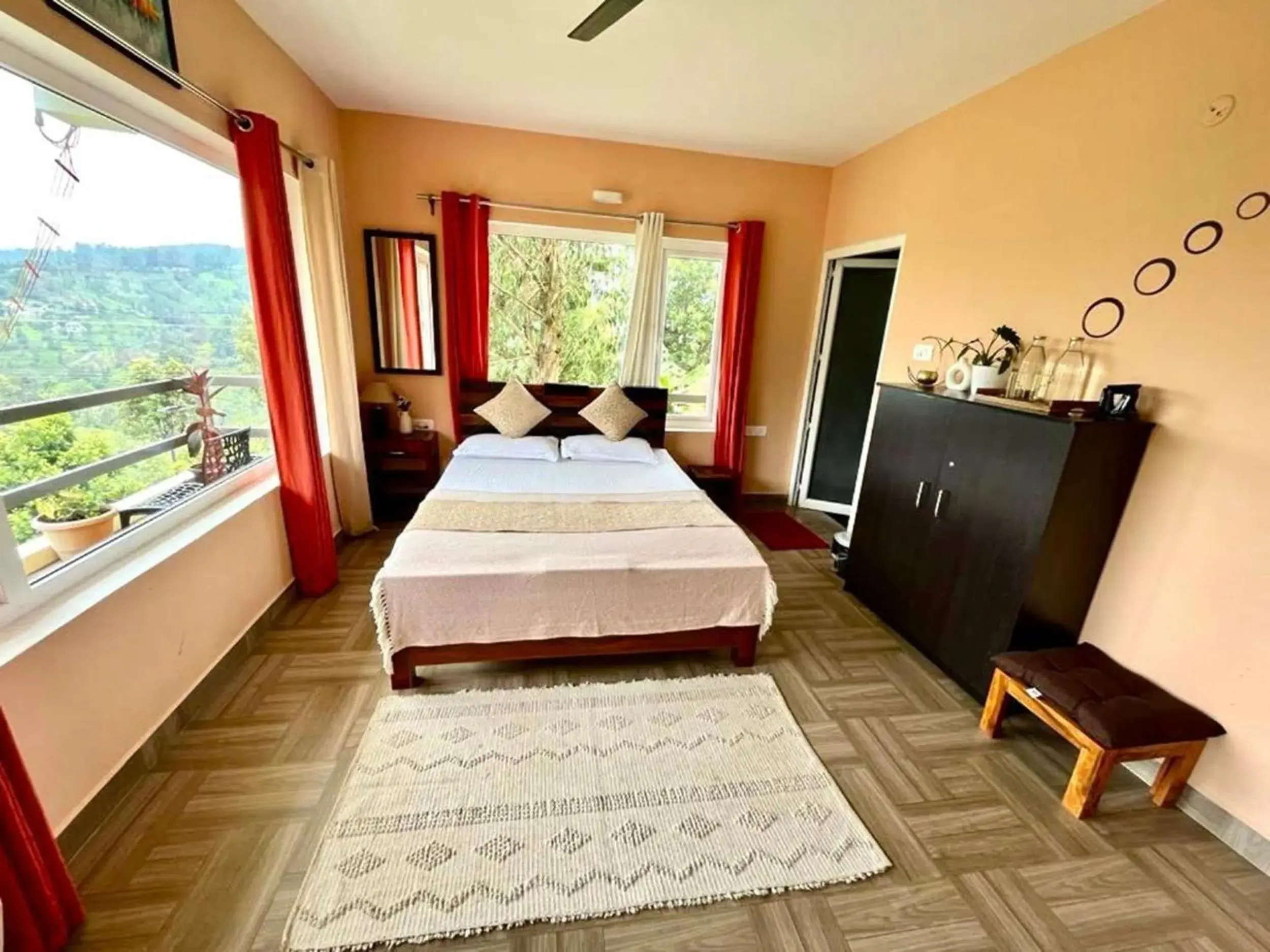 Bed in Moonlight Chillers By LexStays Bed in Moonlight Chillers By LexStays