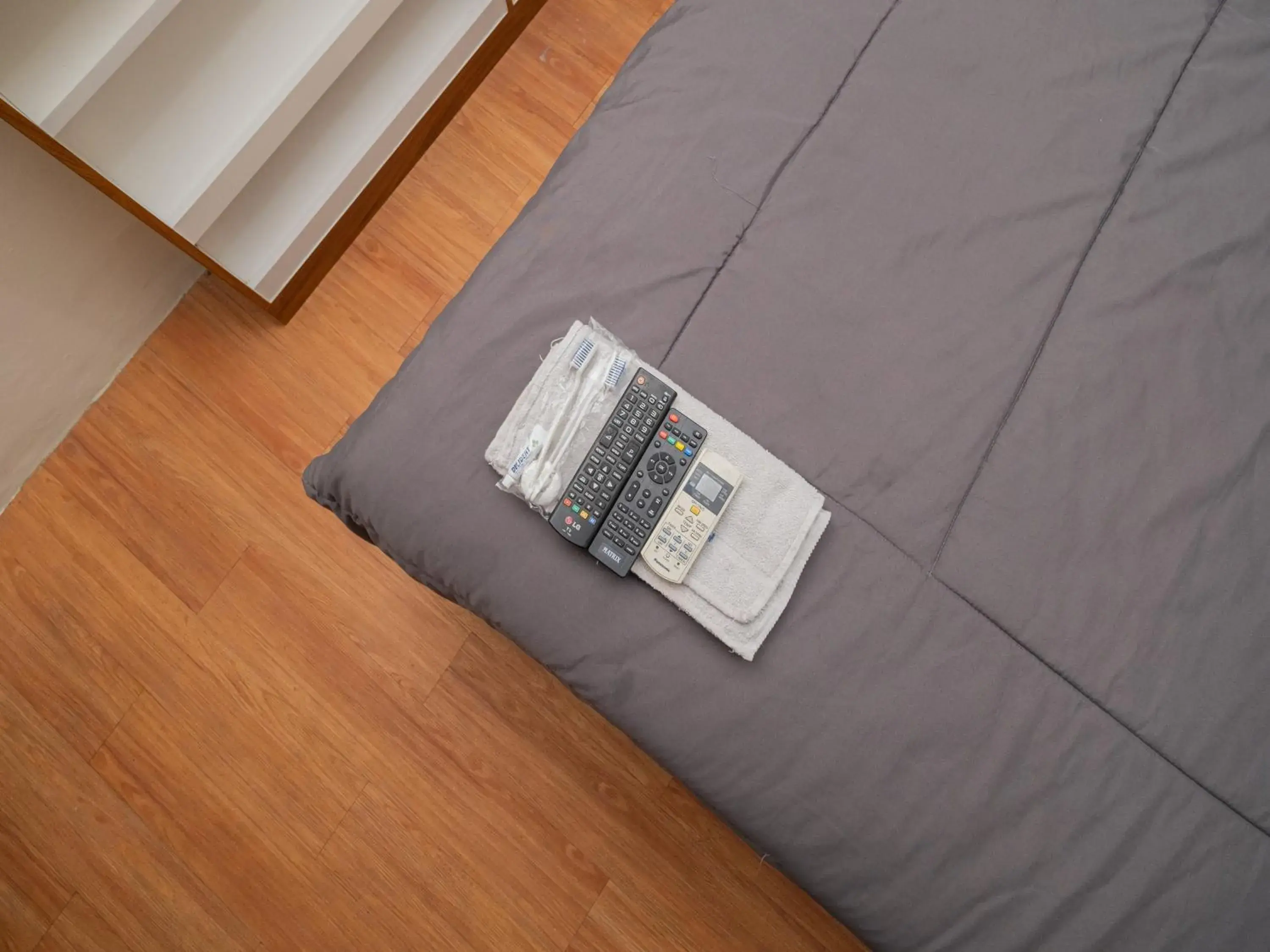 Bed in Apartemen Green Lake View Ciputat by Alfa Rooms Bed in Apartemen Green Lake View Ciputat by Alfa Rooms