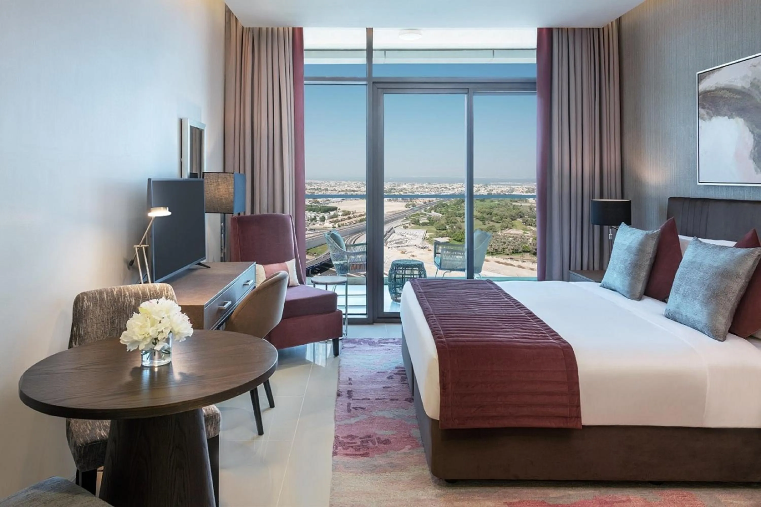 Bedroom, Bed in DAMAC Maison Aykon City Dubai