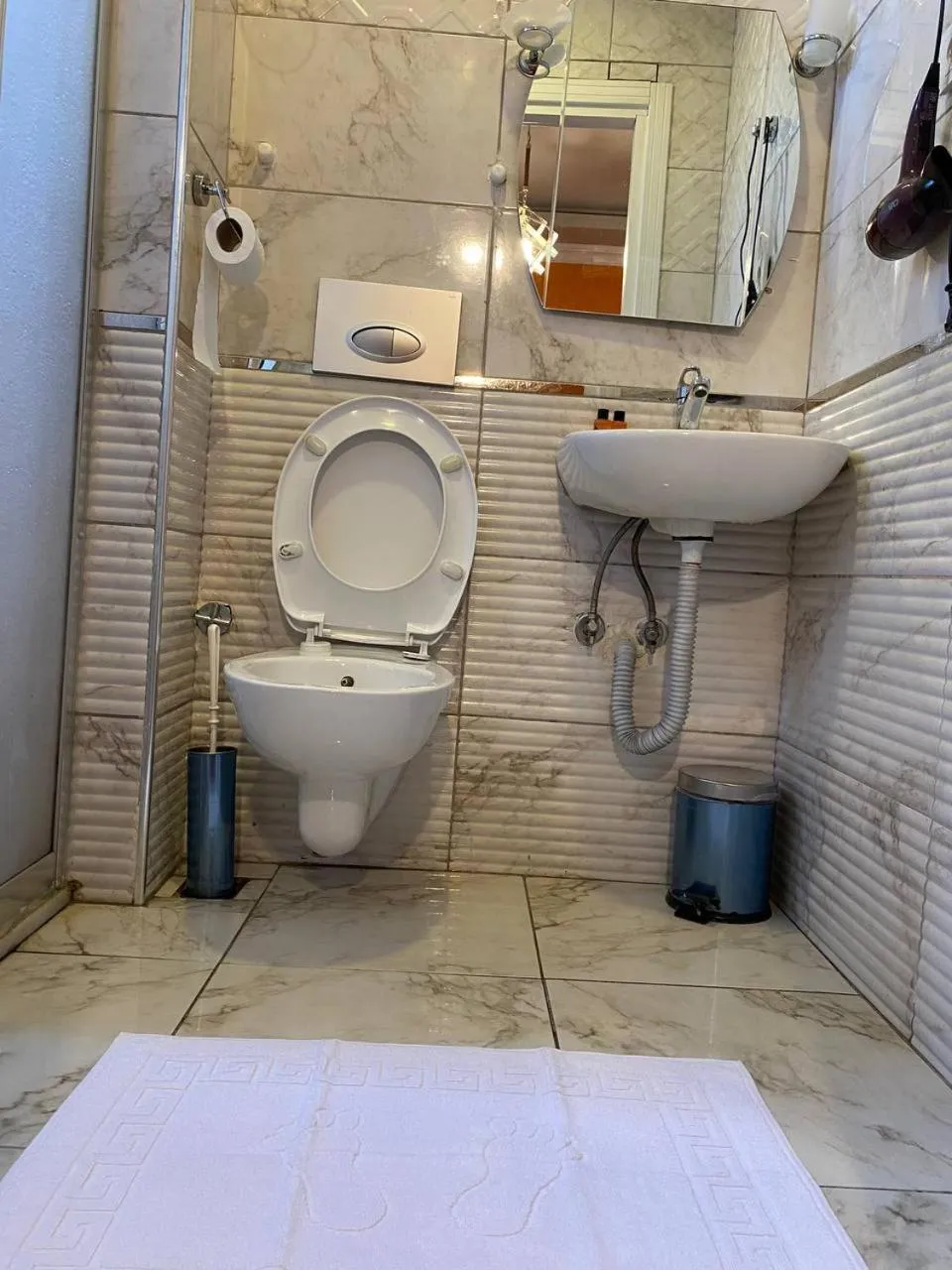 Shower in Taksim Pandora hotel