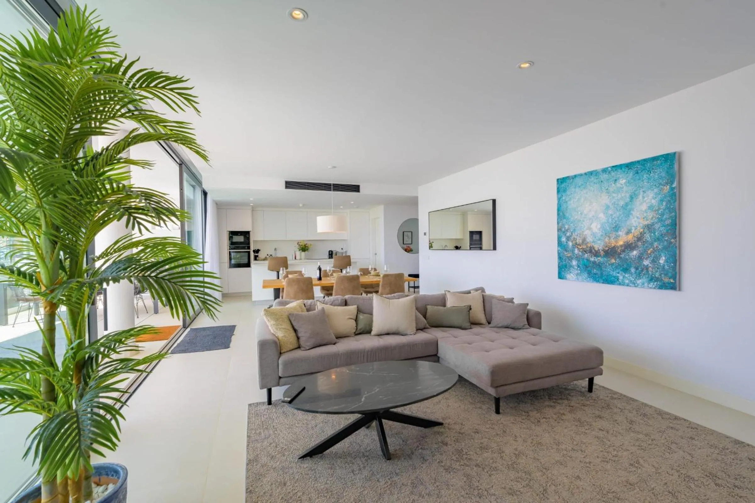 Amazing 3 bedroom with seaviews in Higueron
