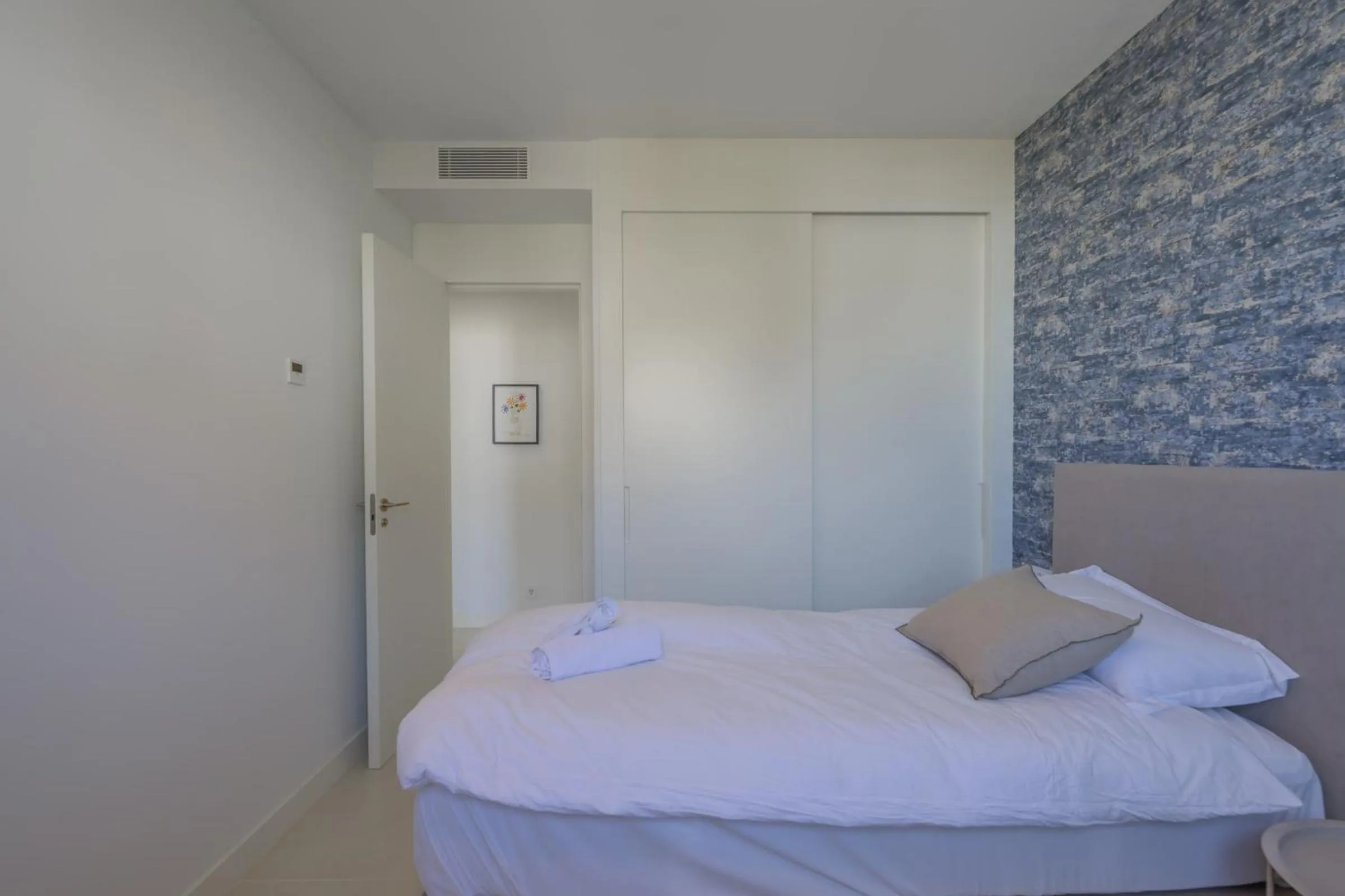 Bed in Amazing 3 bedroom with seaviews in Higueron