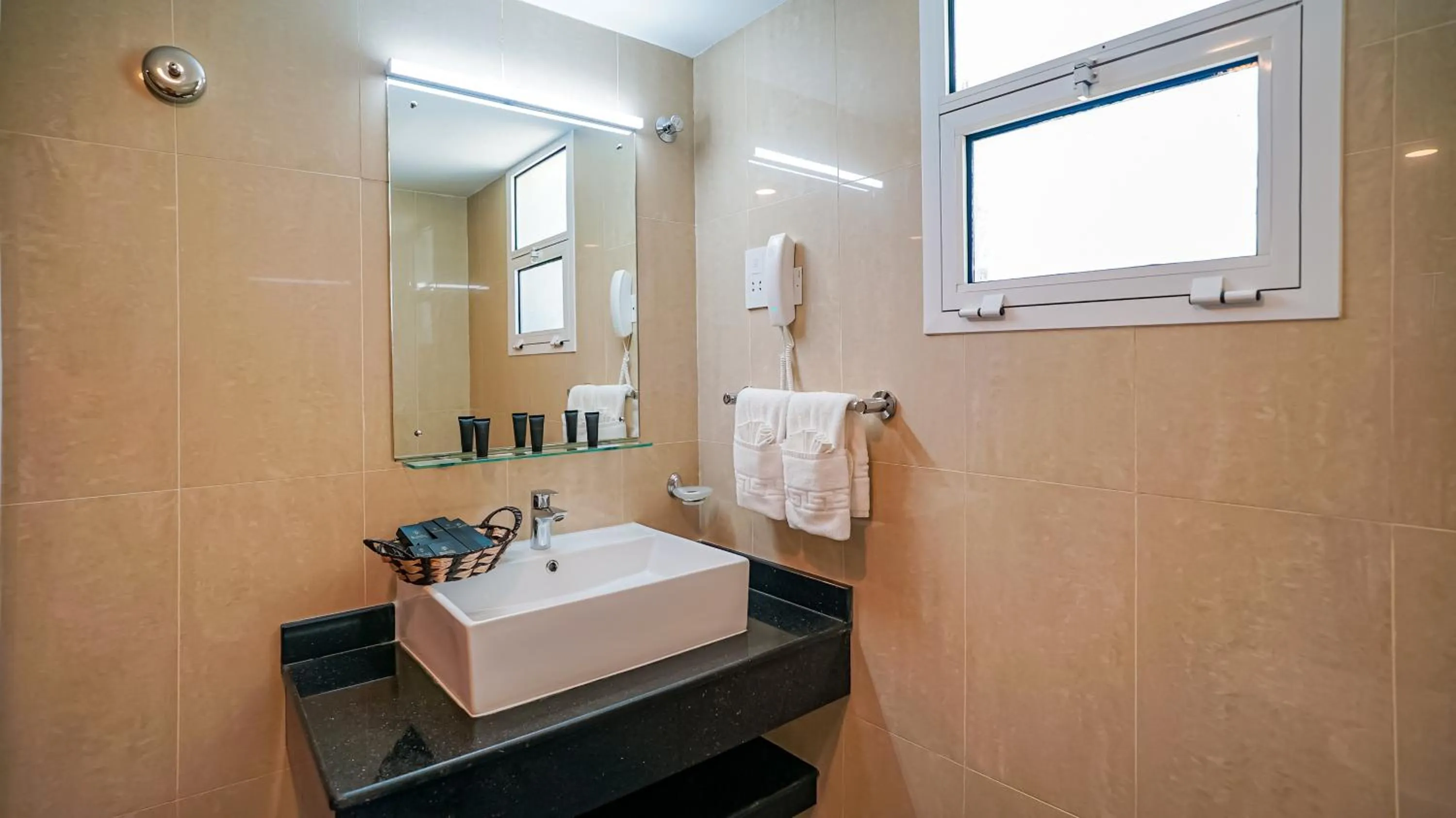 Bathroom in Duqm Express Hotel