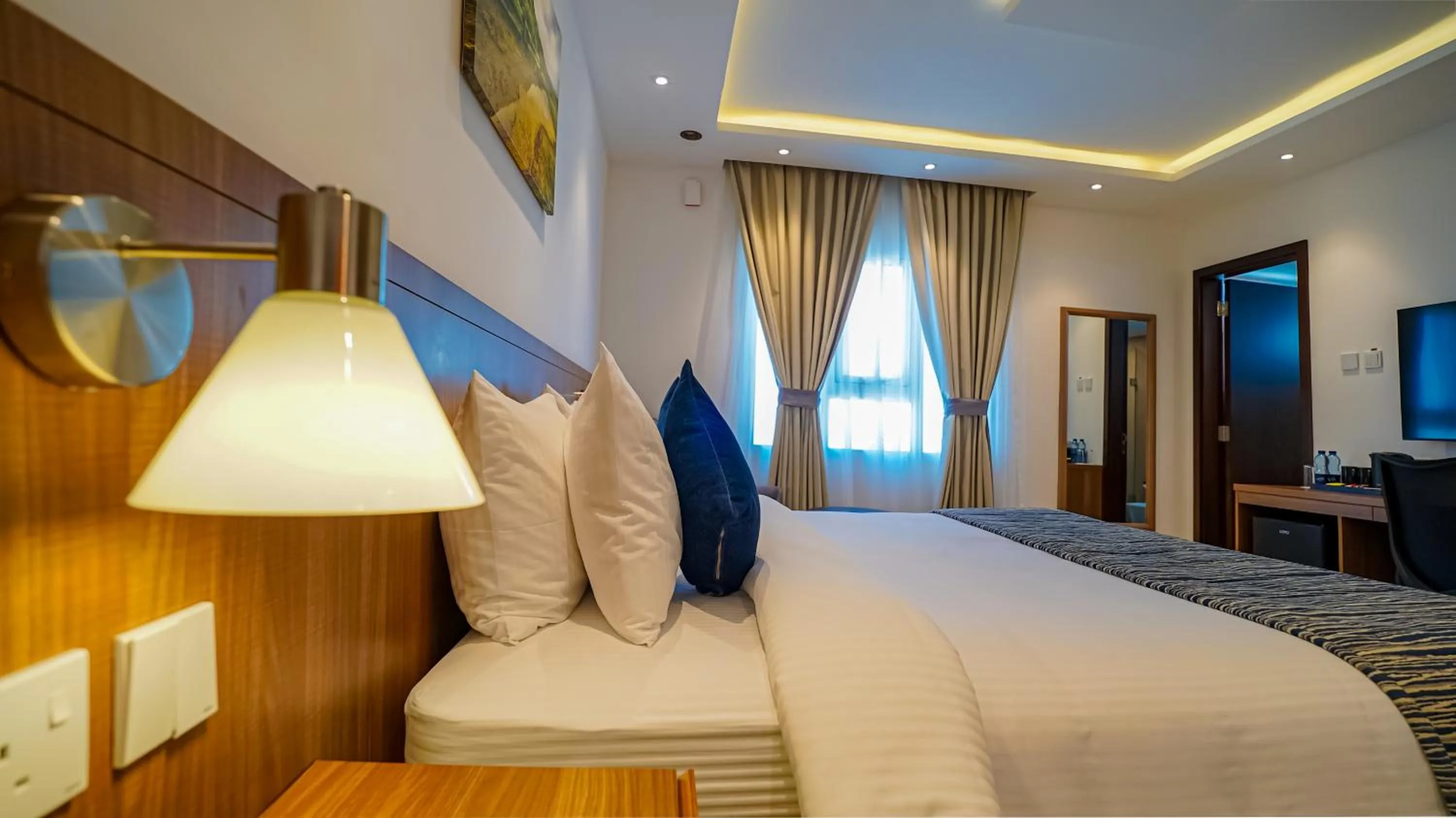Bedroom, Bed in Duqm Express Hotel