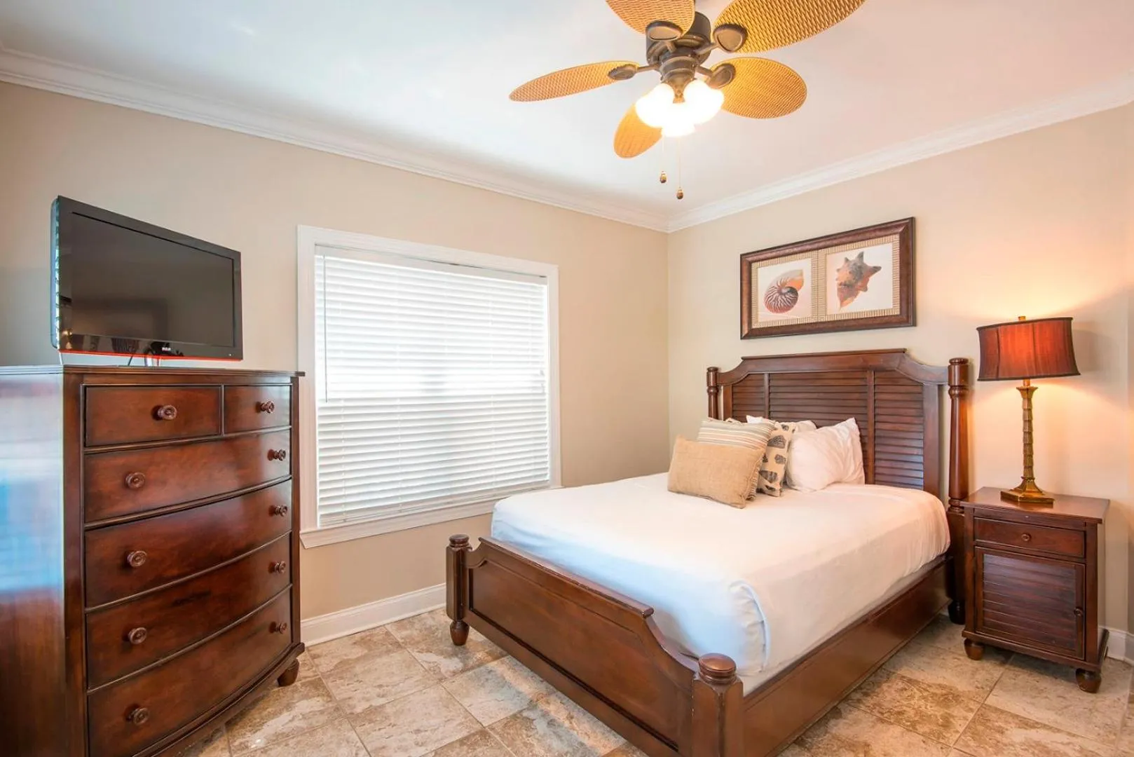Bedroom, Bed in Villas at Hawks Cay Resort