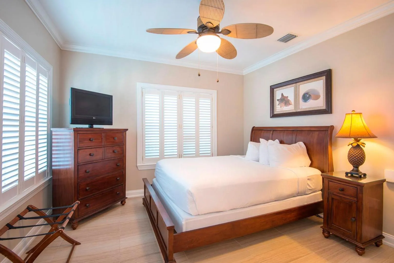 Bed in Villas at Hawks Cay Resort