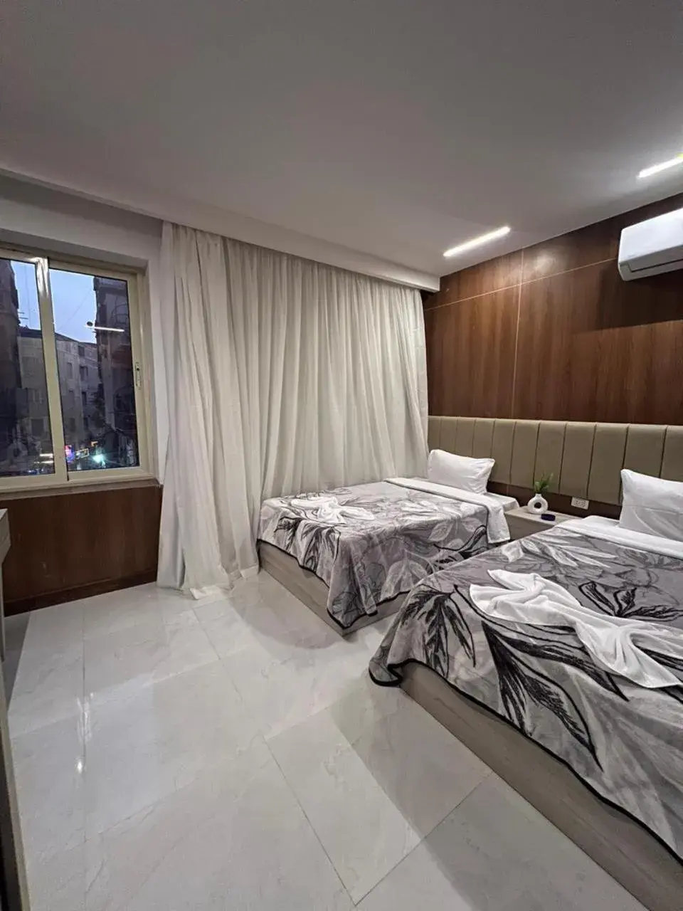 Bedroom, Bed in Royal Home Hotel Bedroom, Bed in Royal Home Hotel