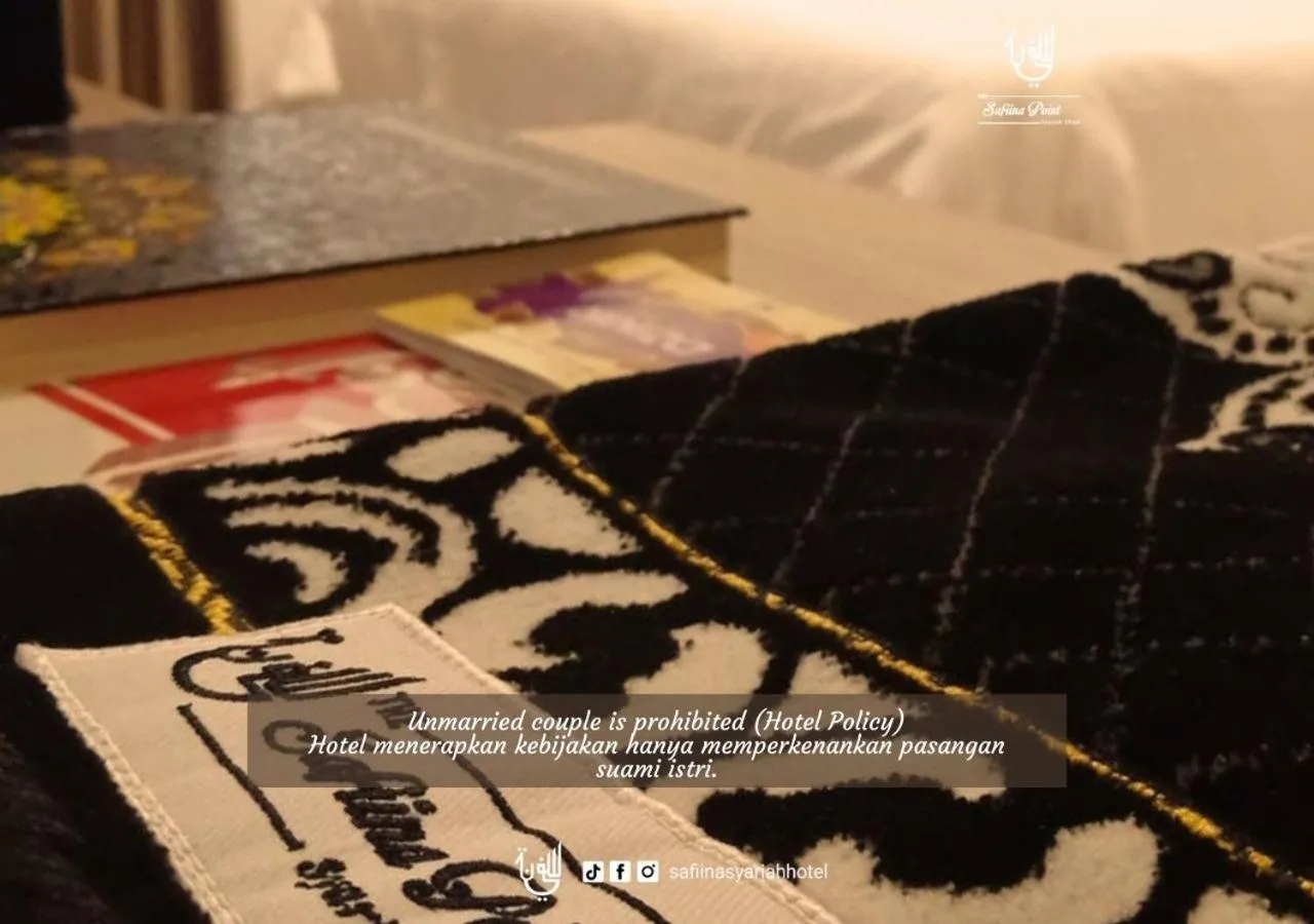 Coffee/tea facilities in The Safiina Point Syariah Hotel