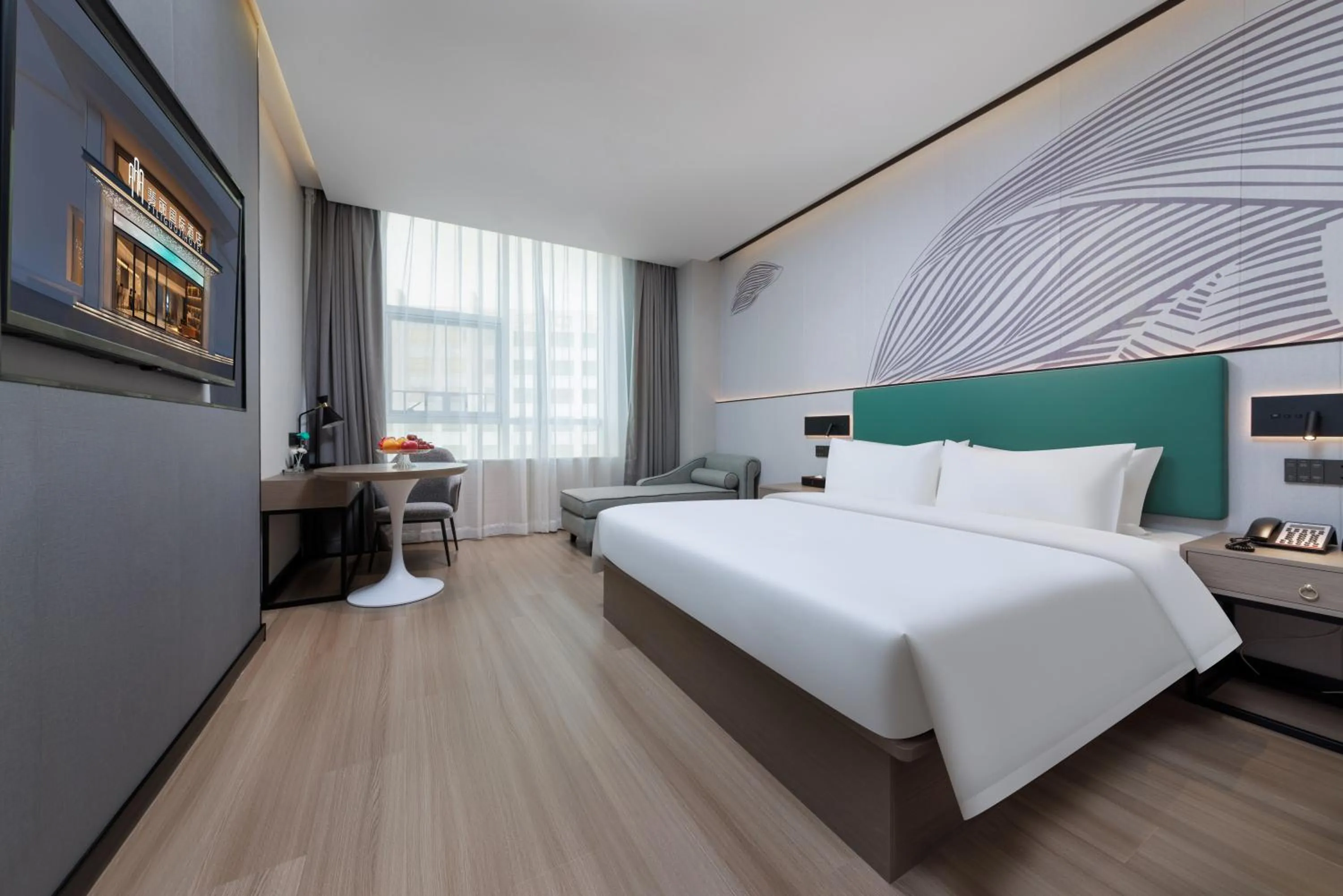 Photo of the whole room, Bed in Feili International Hotel