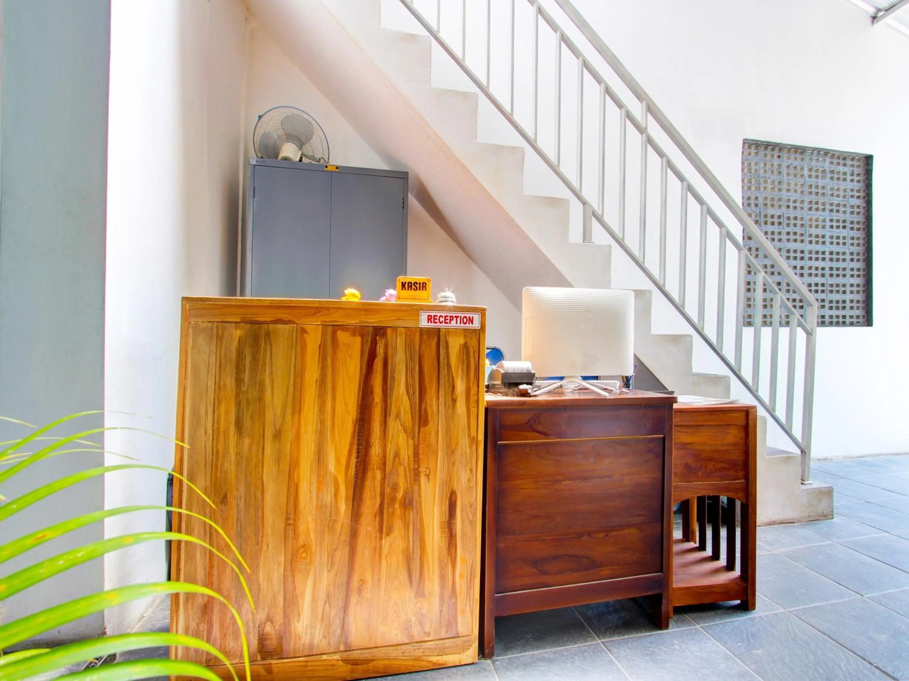 Lobby or reception in OYO 93188 Soren Hotel And Coffee