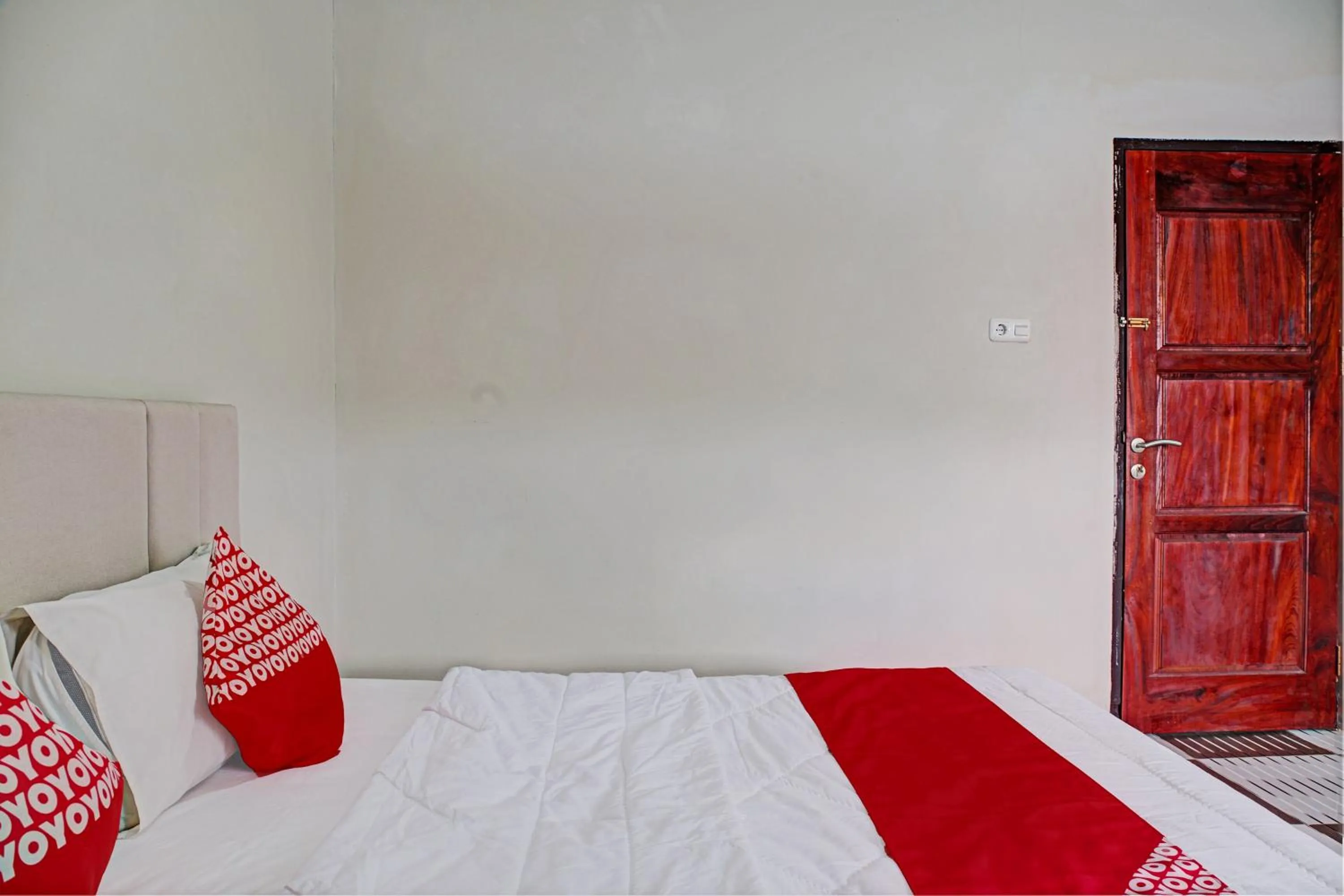 Bedroom, Bed in Hotel O Sartika Gh Syariah