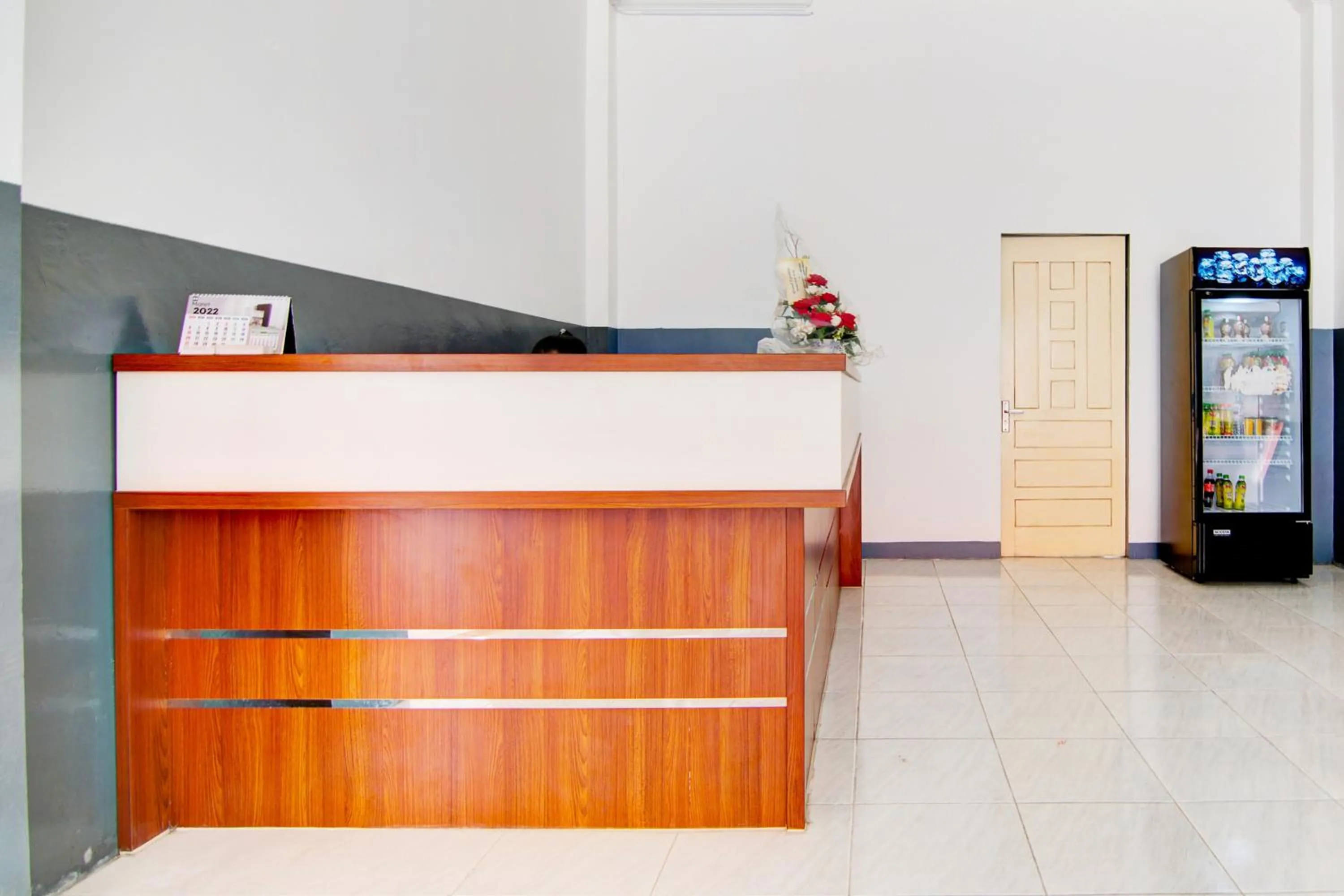 Lobby or reception in Hotel O Sartika Gh Syariah