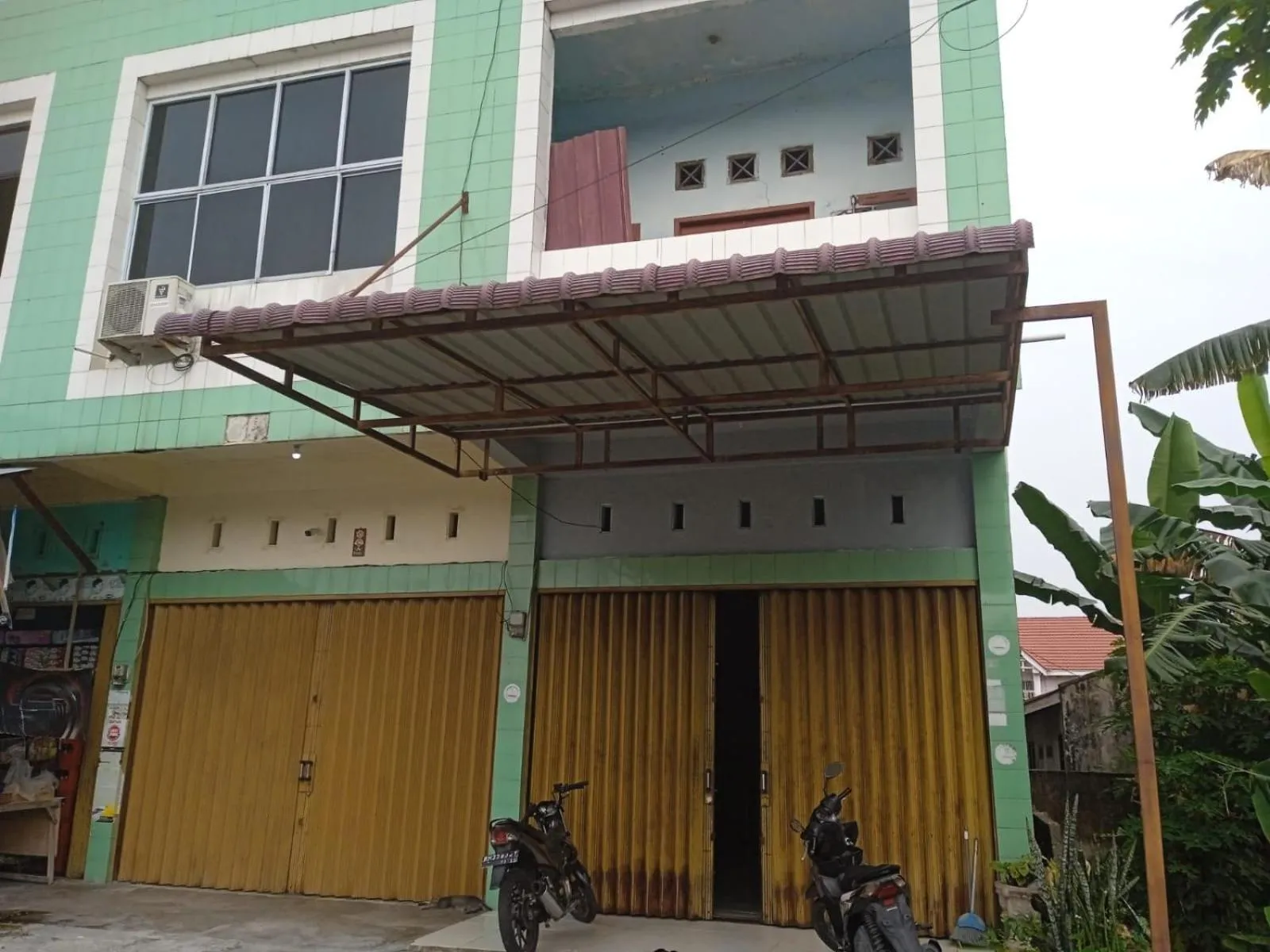 Facade/entrance in Hotel O Andesta Guest House SyariahNearAgrowisata Sungai Pinang Agro Nadin