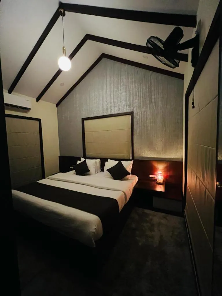 Bed in Pabis luxurious stay