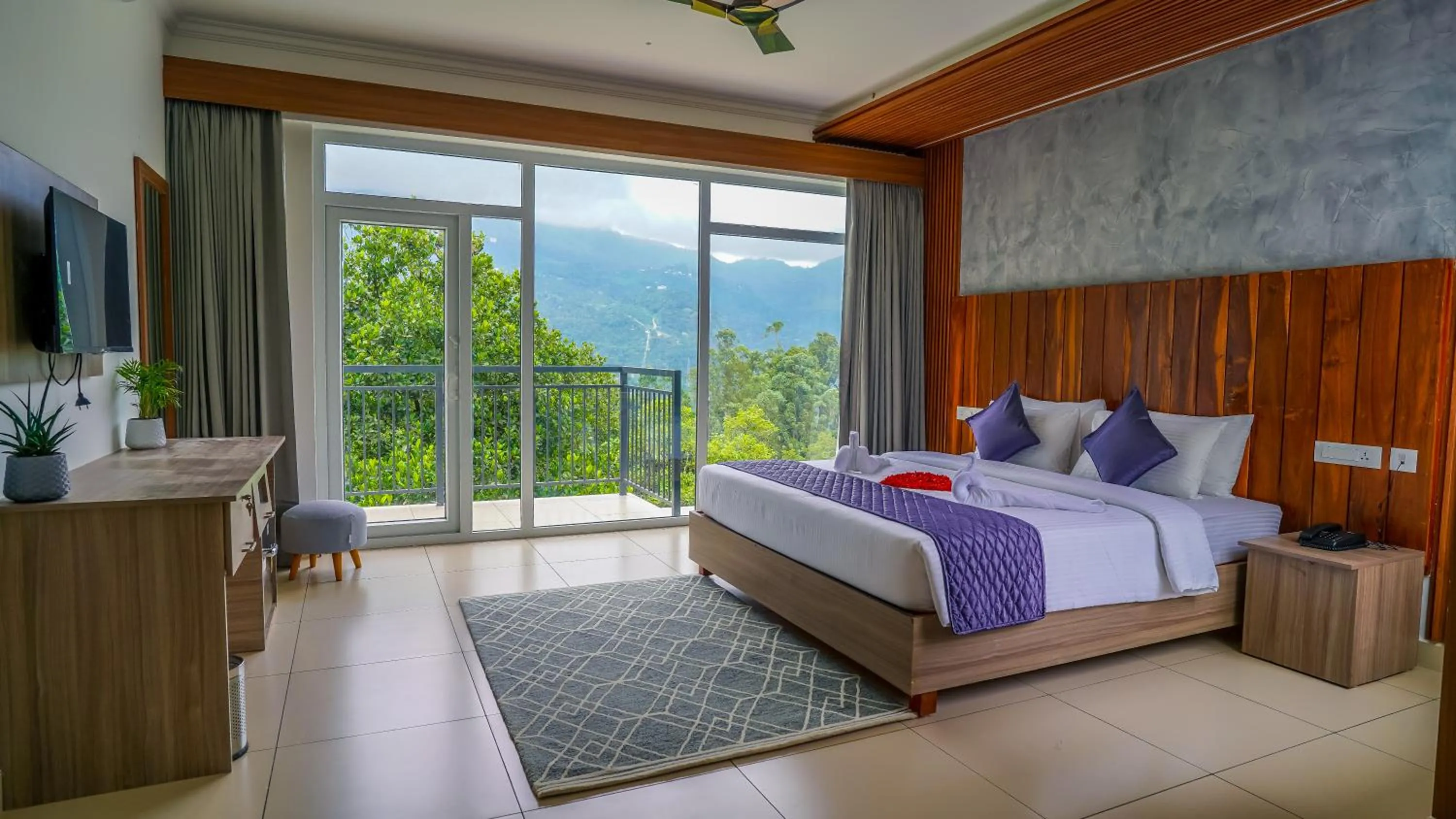 Bed in Winter Note Resorts