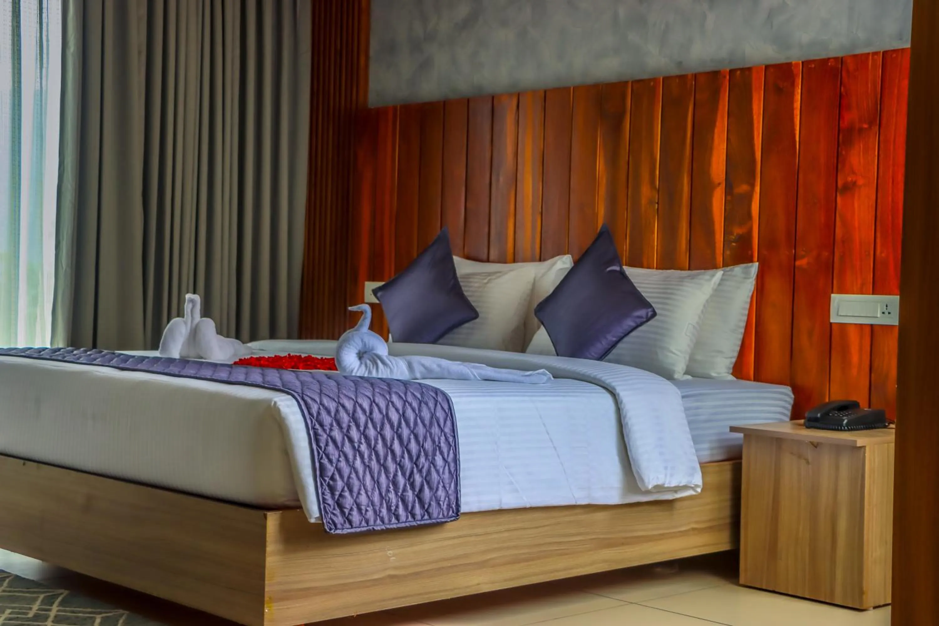 Bed in Winter Note Resorts