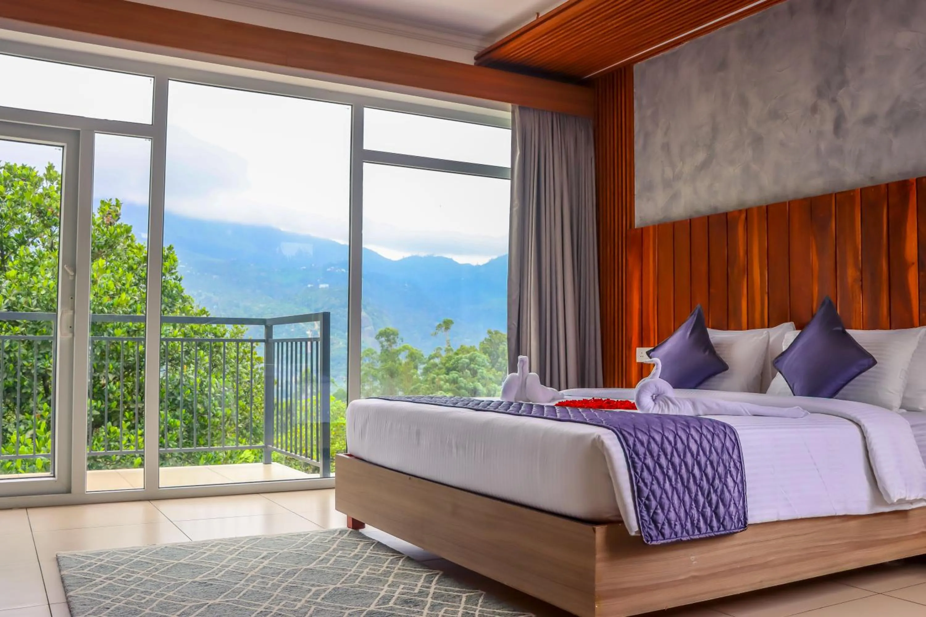 Bed in Winter Note Resorts