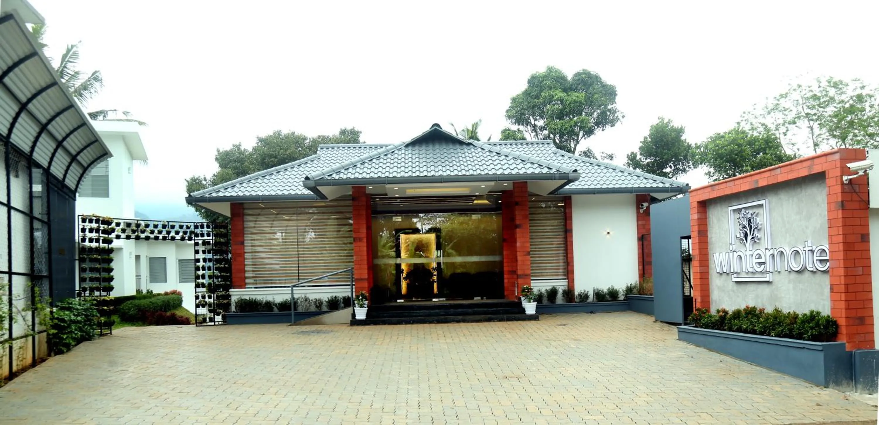 Property building in Winter Note Resorts