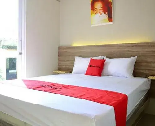 RedDoorz near Mangga Dua Square RedDoorz near Mangga Dua Square
