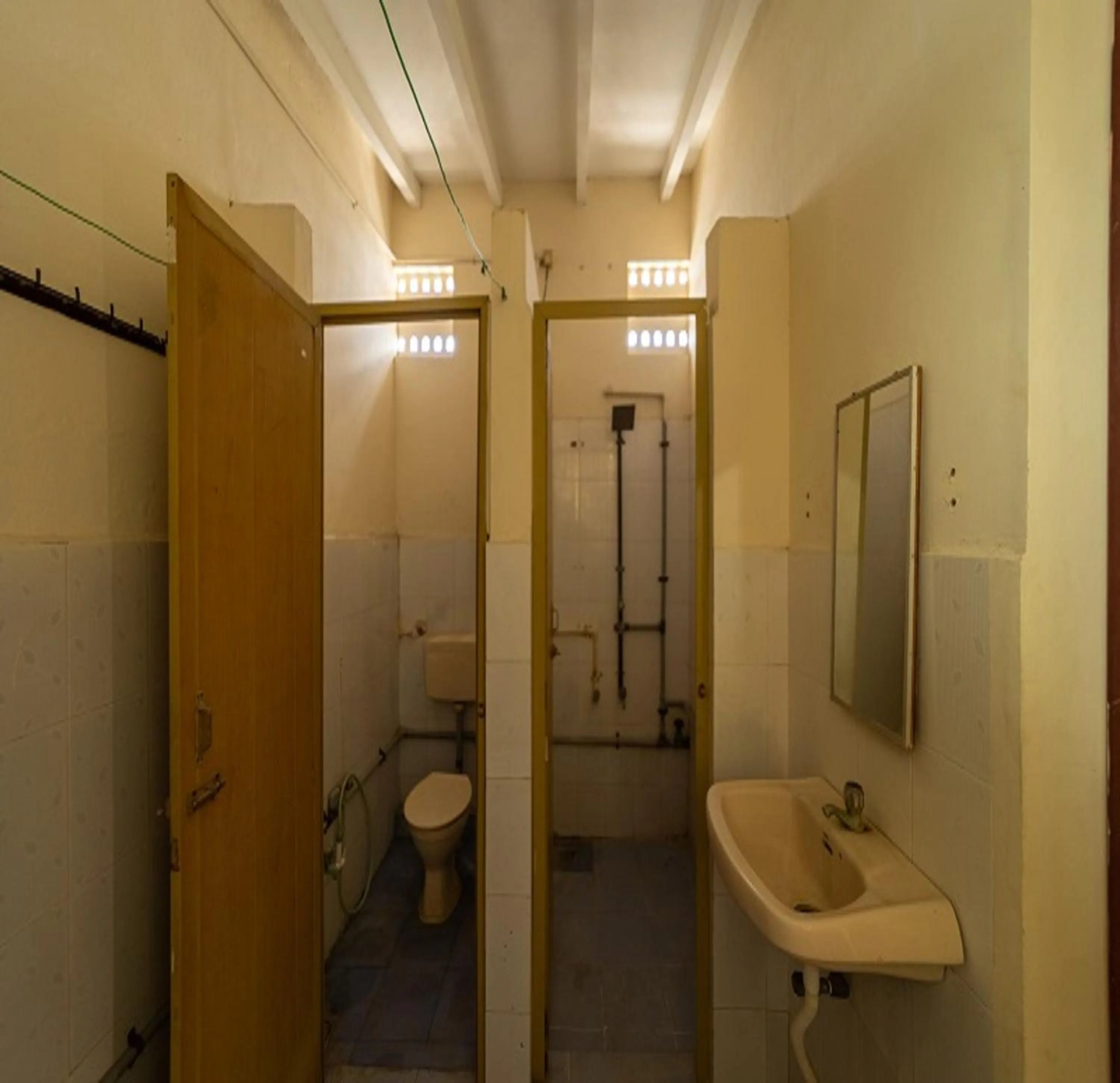 Bathroom in Sacar Guest House