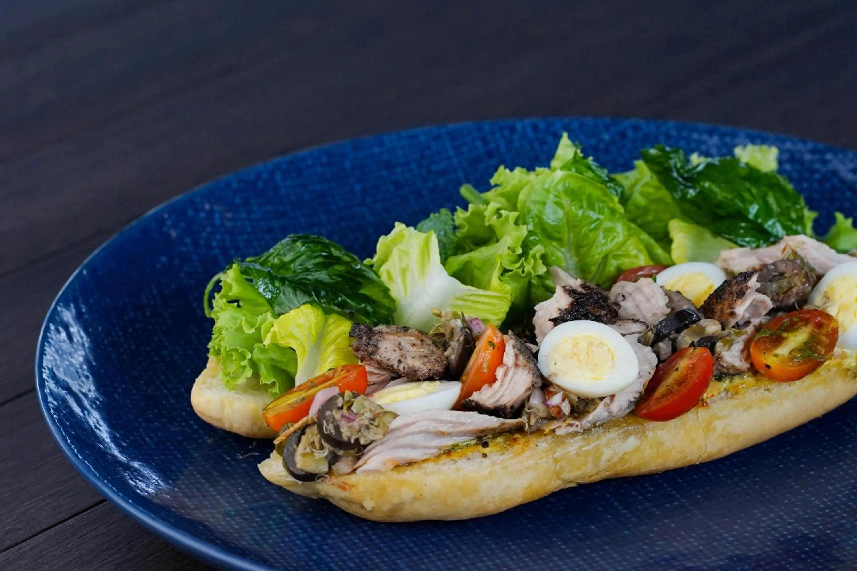 The Funny Lion - Puerto Princesa