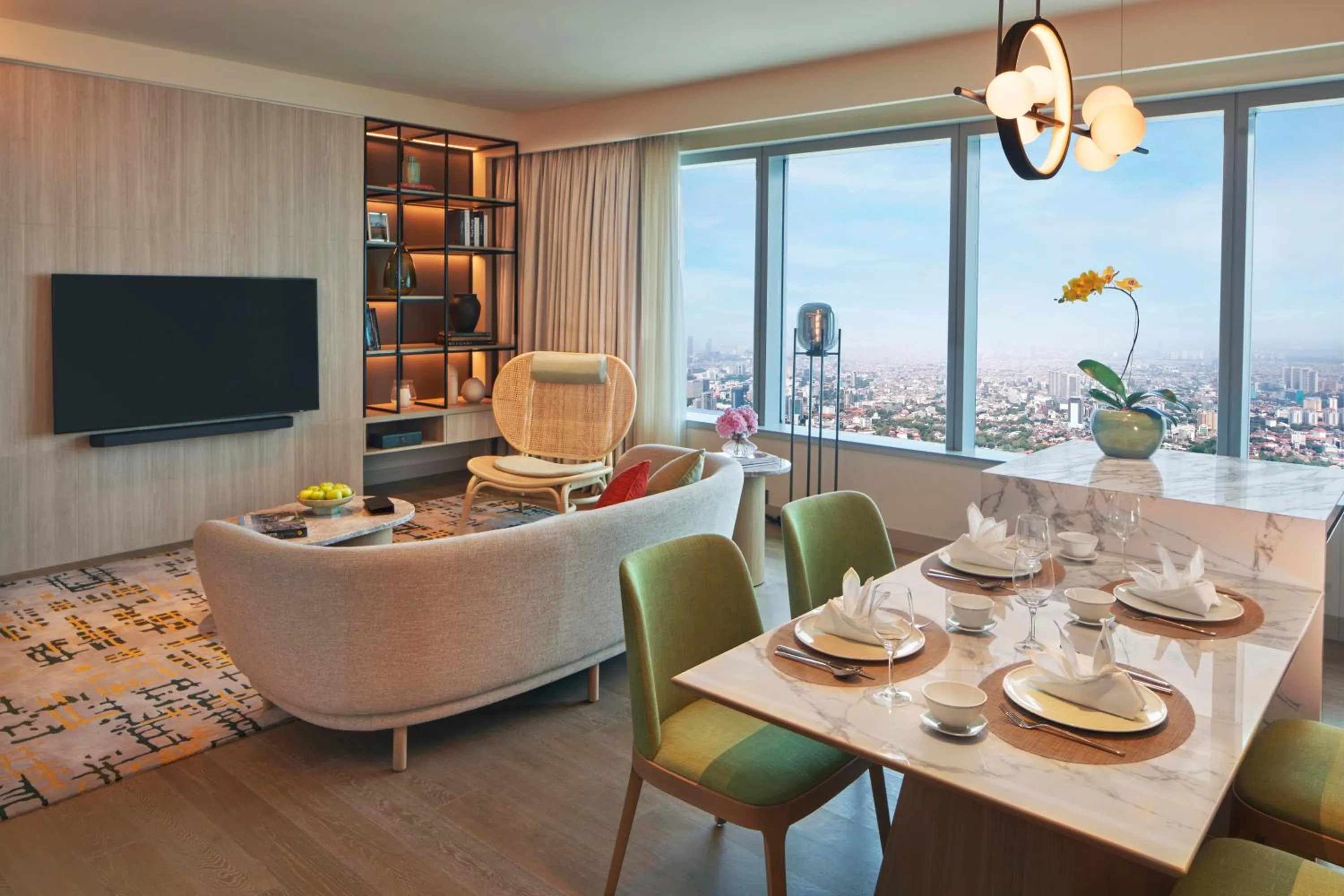 TV and multimedia in PARKROYAL Serviced Suites Jakarta