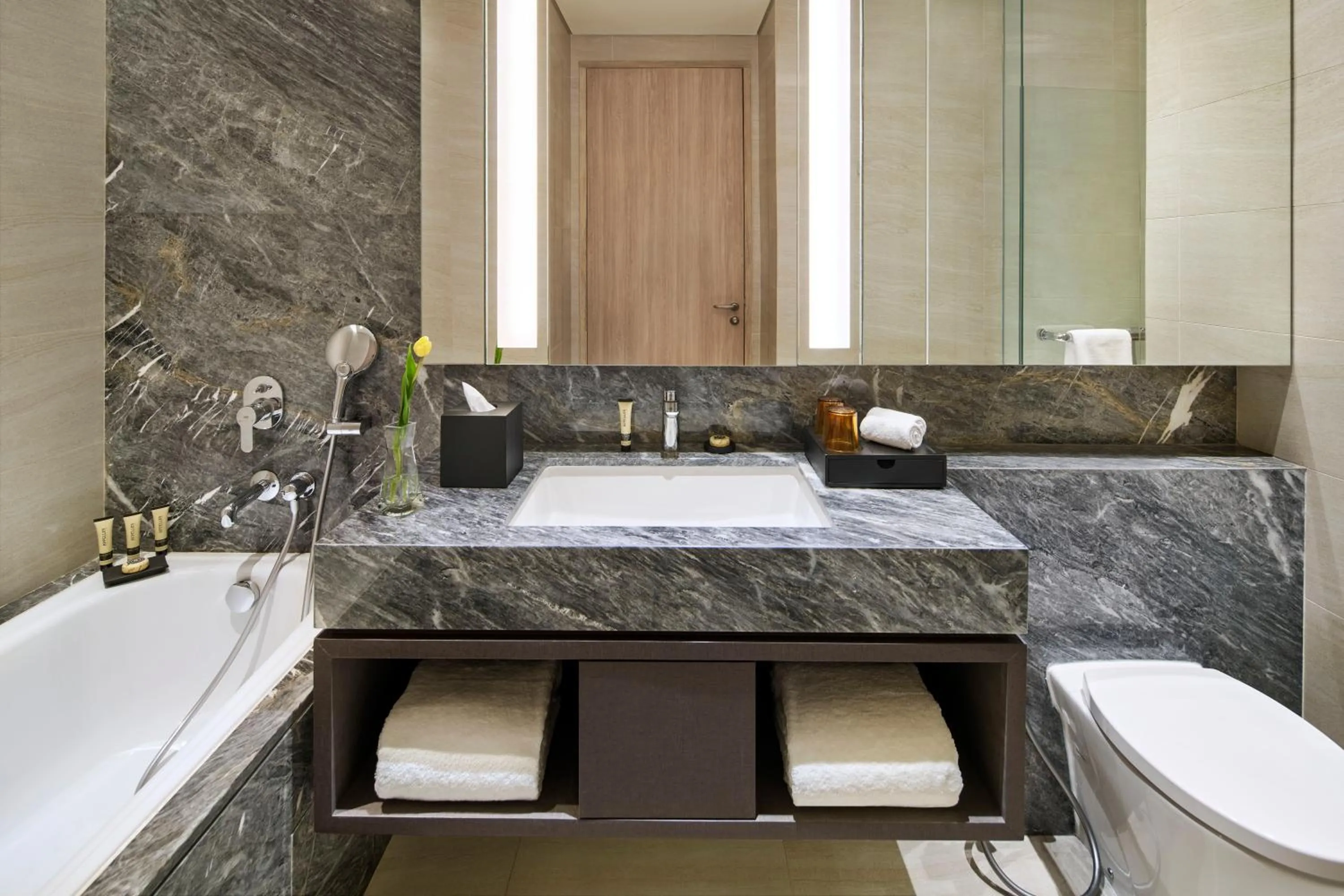 Toilet in PARKROYAL Serviced Suites Jakarta