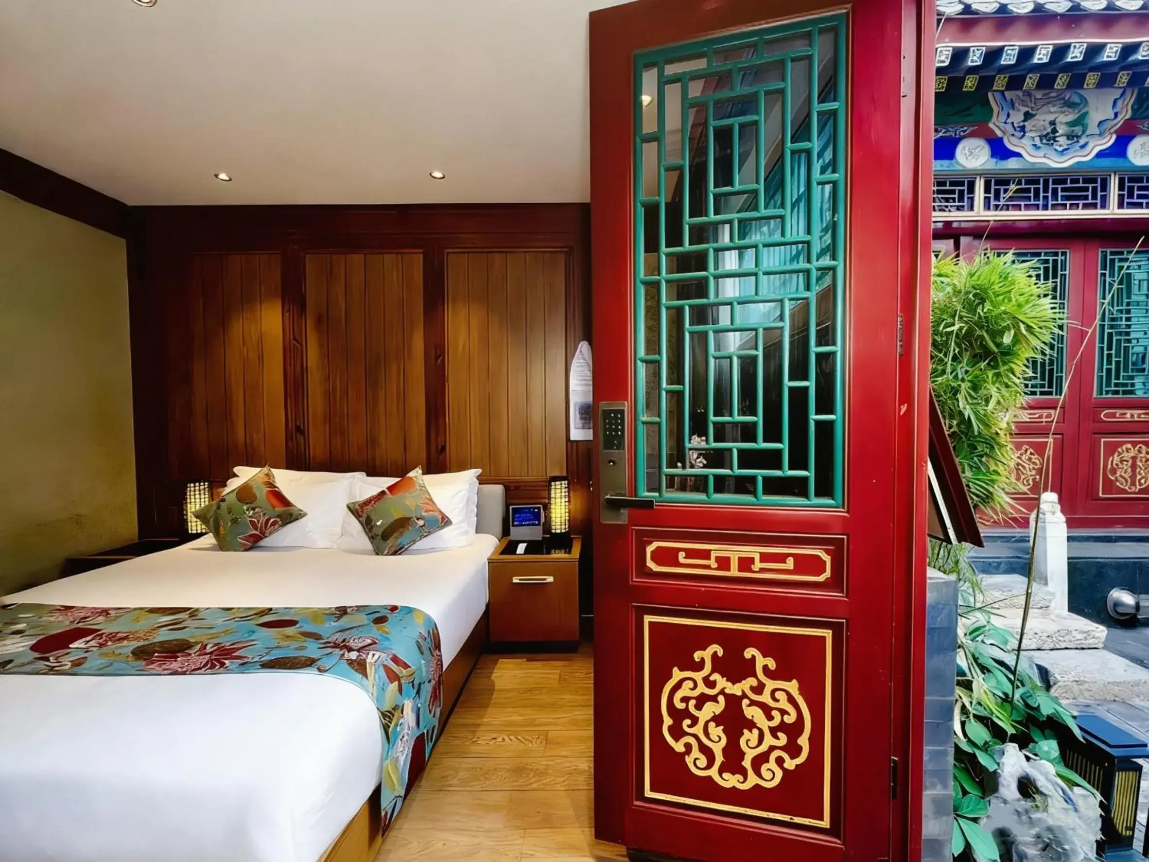 Superior Double Room with Courtyard View in The JOY courtyard Beijing near Tiananmen Forbidden City Superior Double Room with Courtyard View in The JOY courtyard Beijing near Tiananmen Forbidden City
