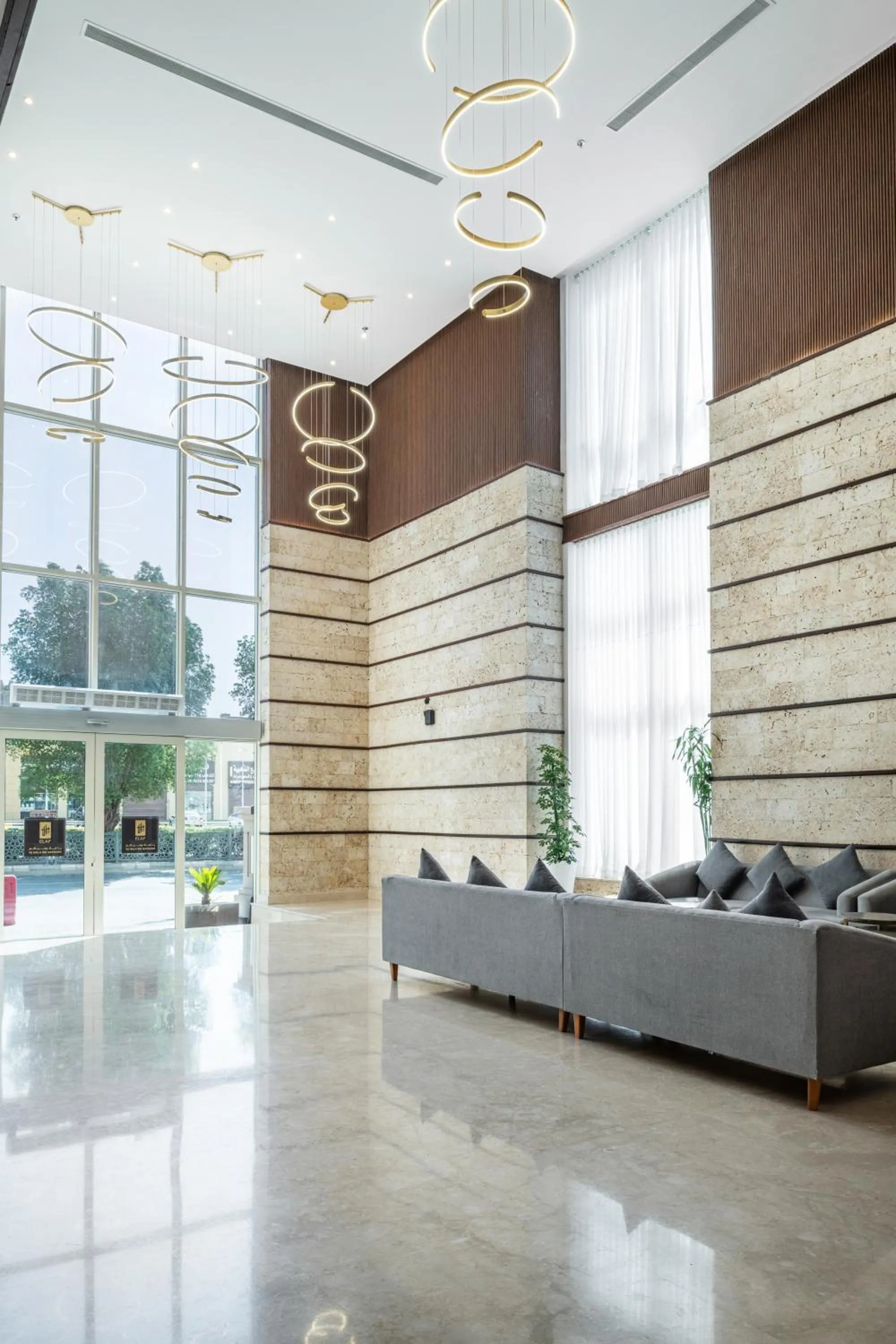 Seating area in Elaf Qinwan Hotel