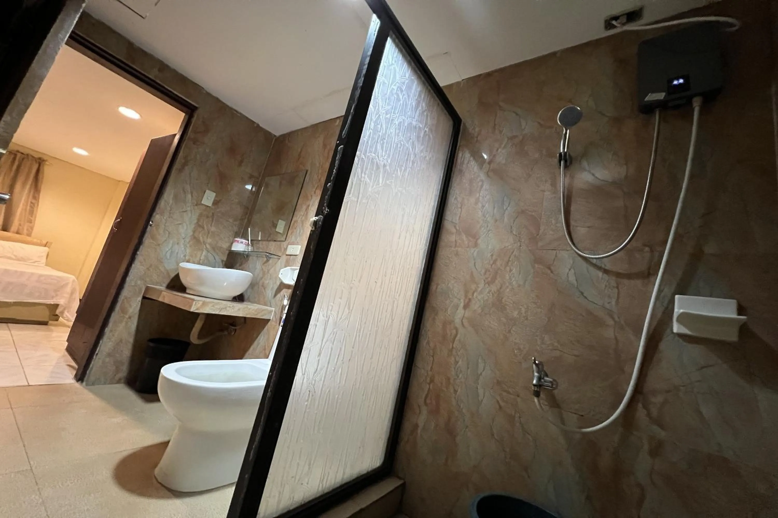 Toilet in Vista Venice Resort