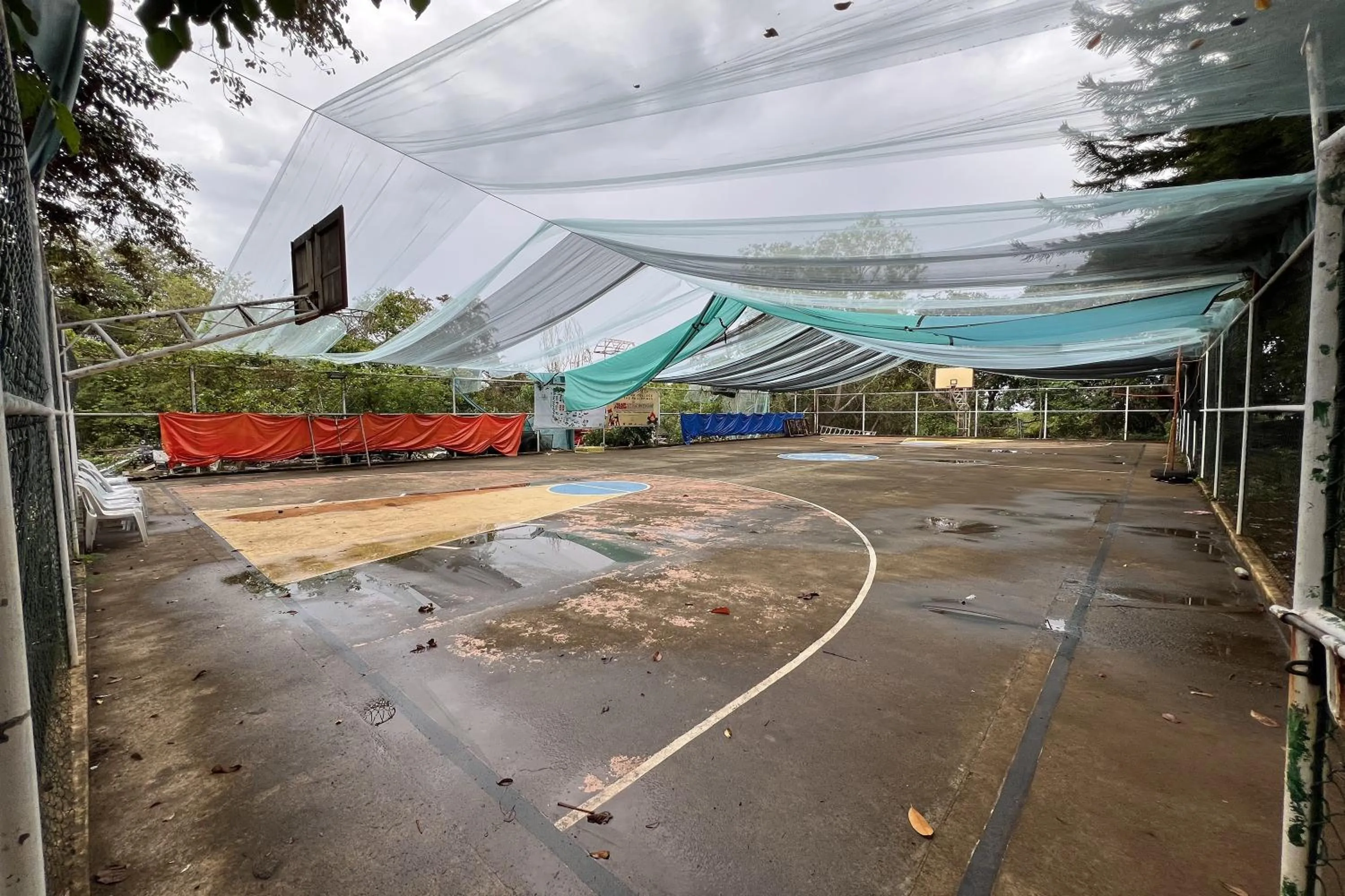 Tennis court in Vista Venice Resort