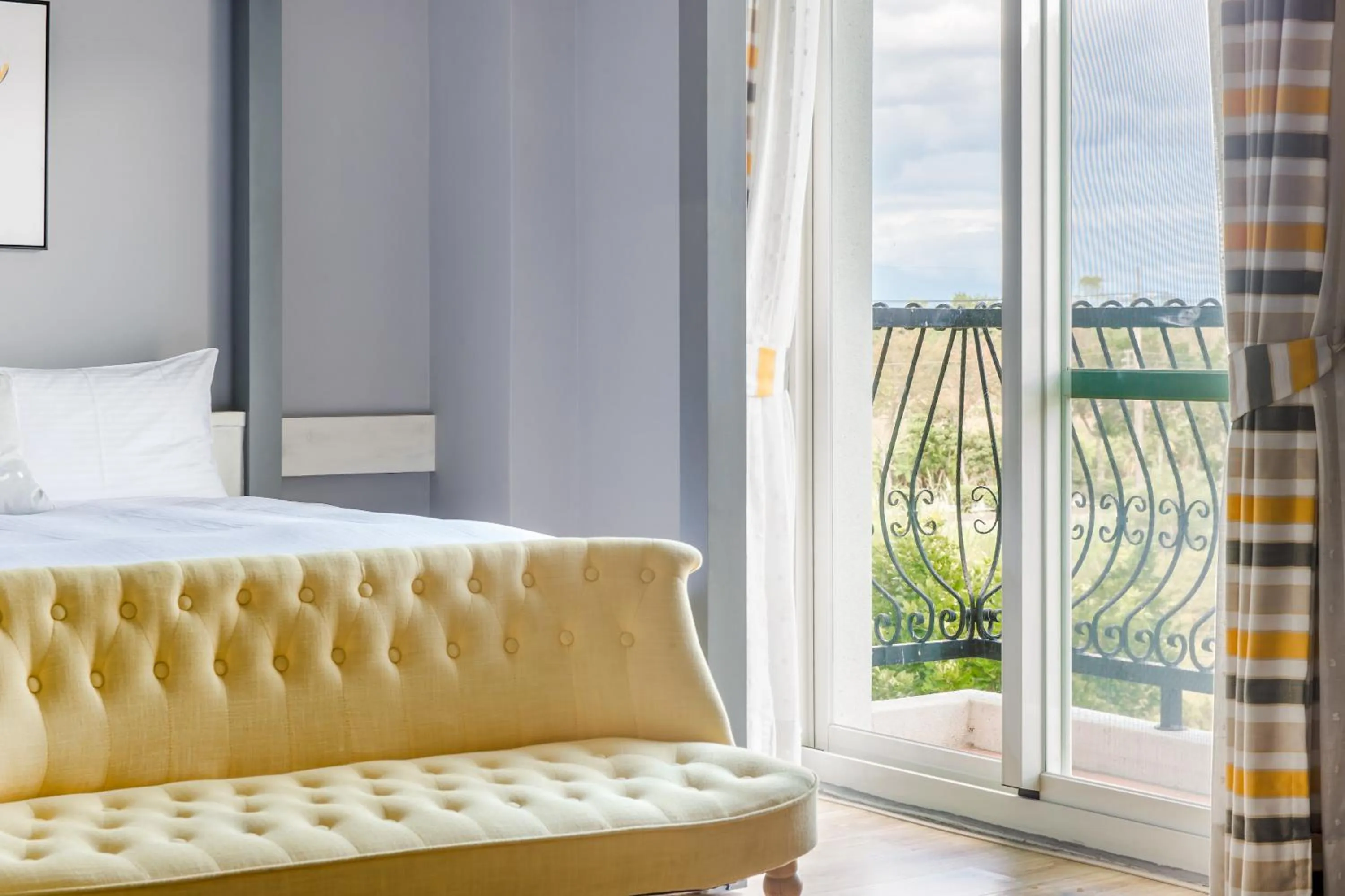 Bed in Wilderness1138 Hualien B&B