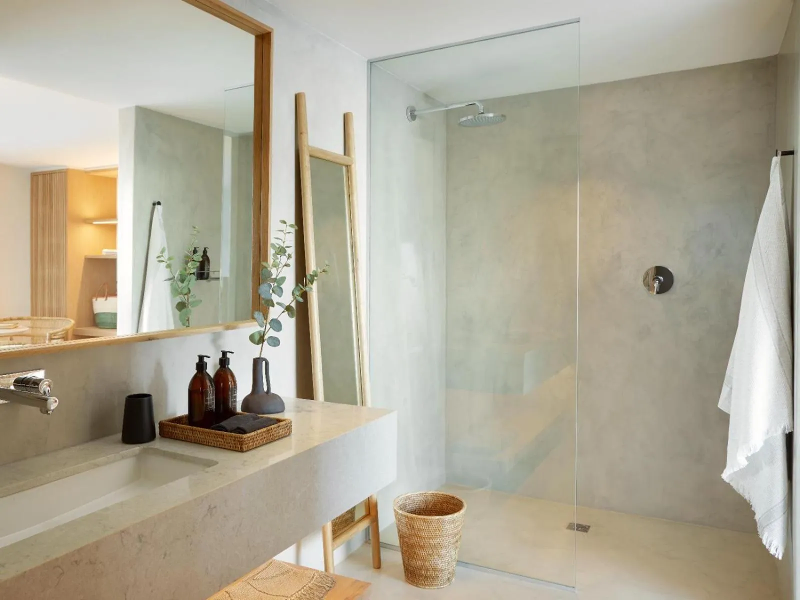 Bathroom in Walkers Beach