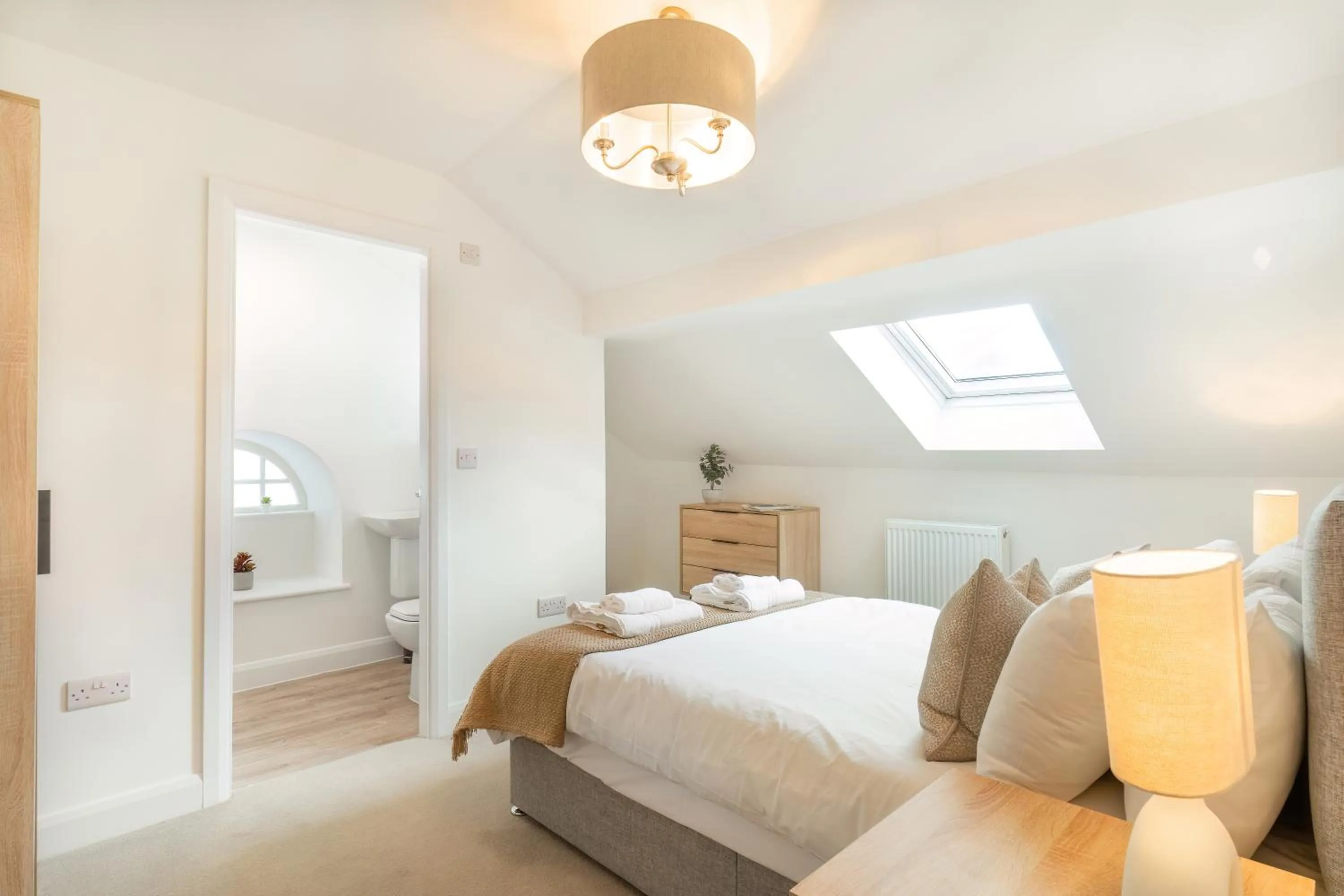 Bed in Lonsdale House Boutique Apartments