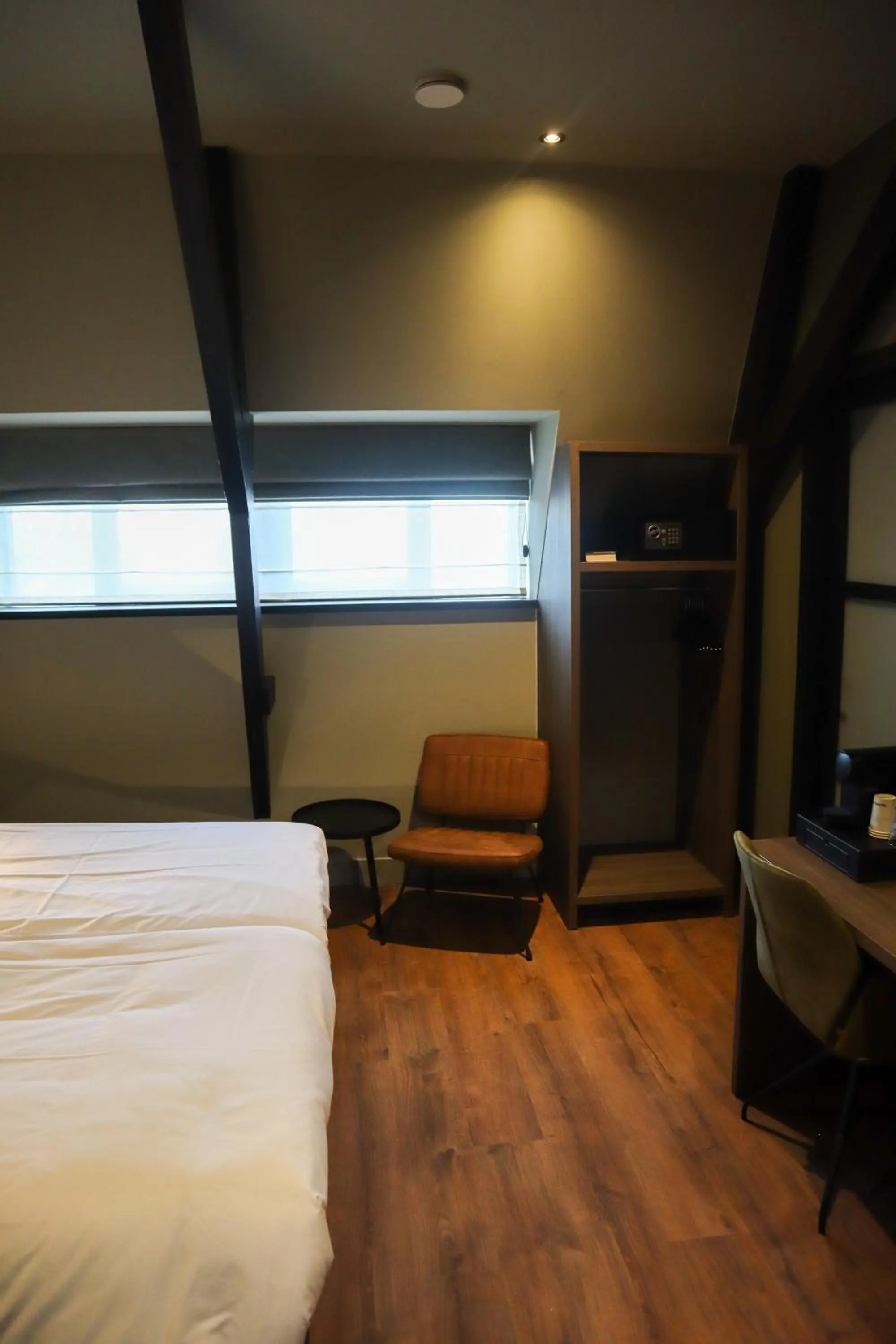 Bedroom, Bed in Hotel Central