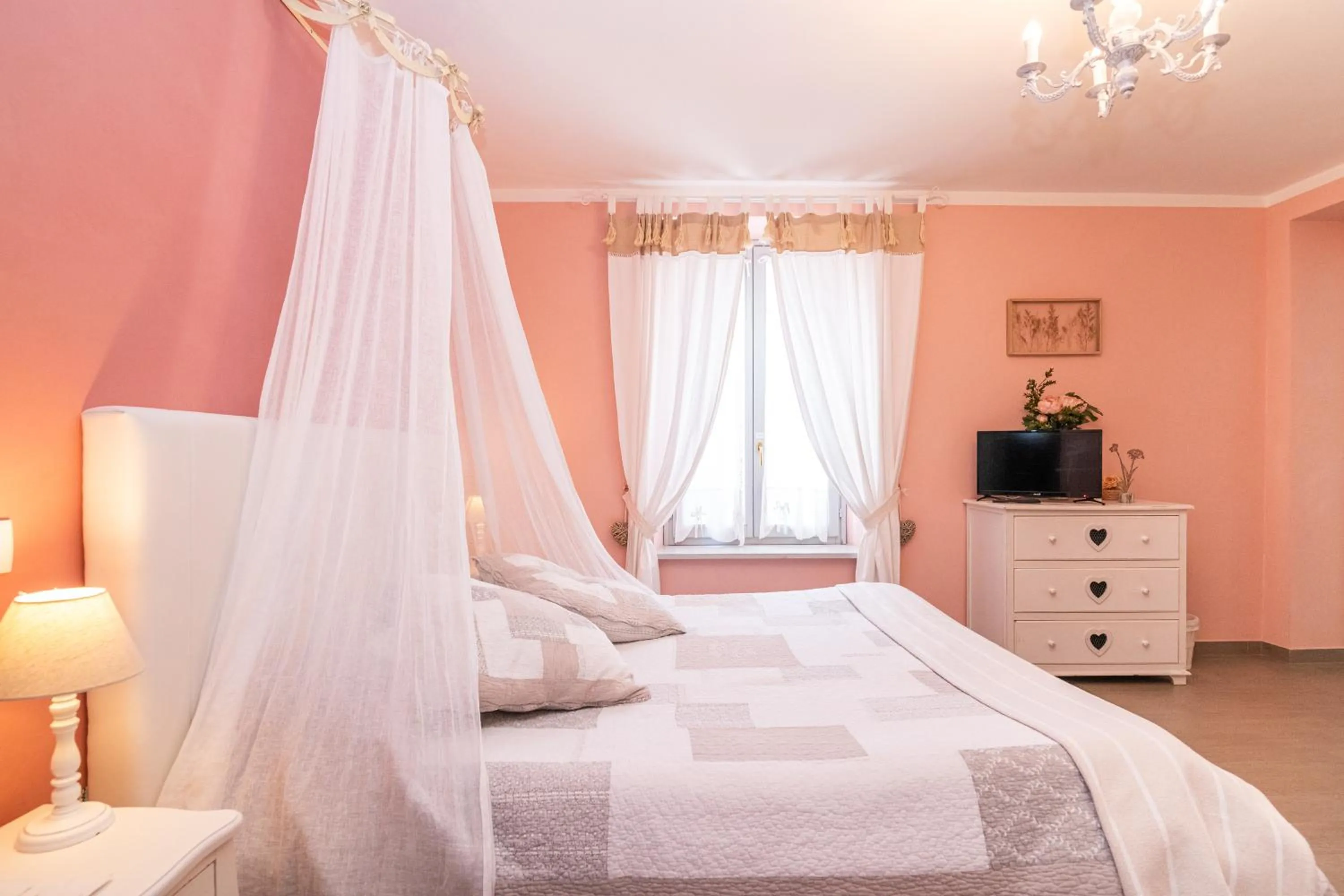 Bedroom, Bed in La Vecchia Tenenza B&B