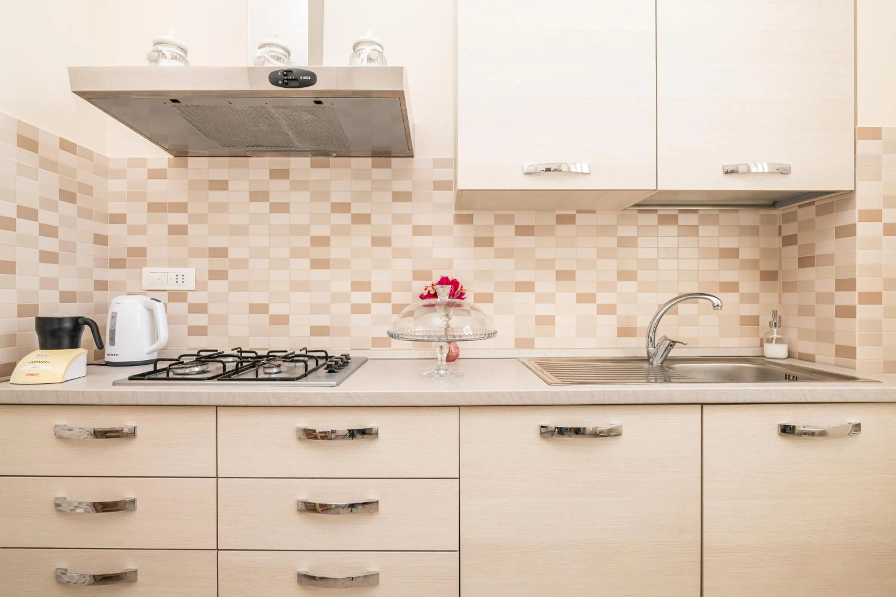 Kitchen or kitchenette in La Vecchia Tenenza B&B