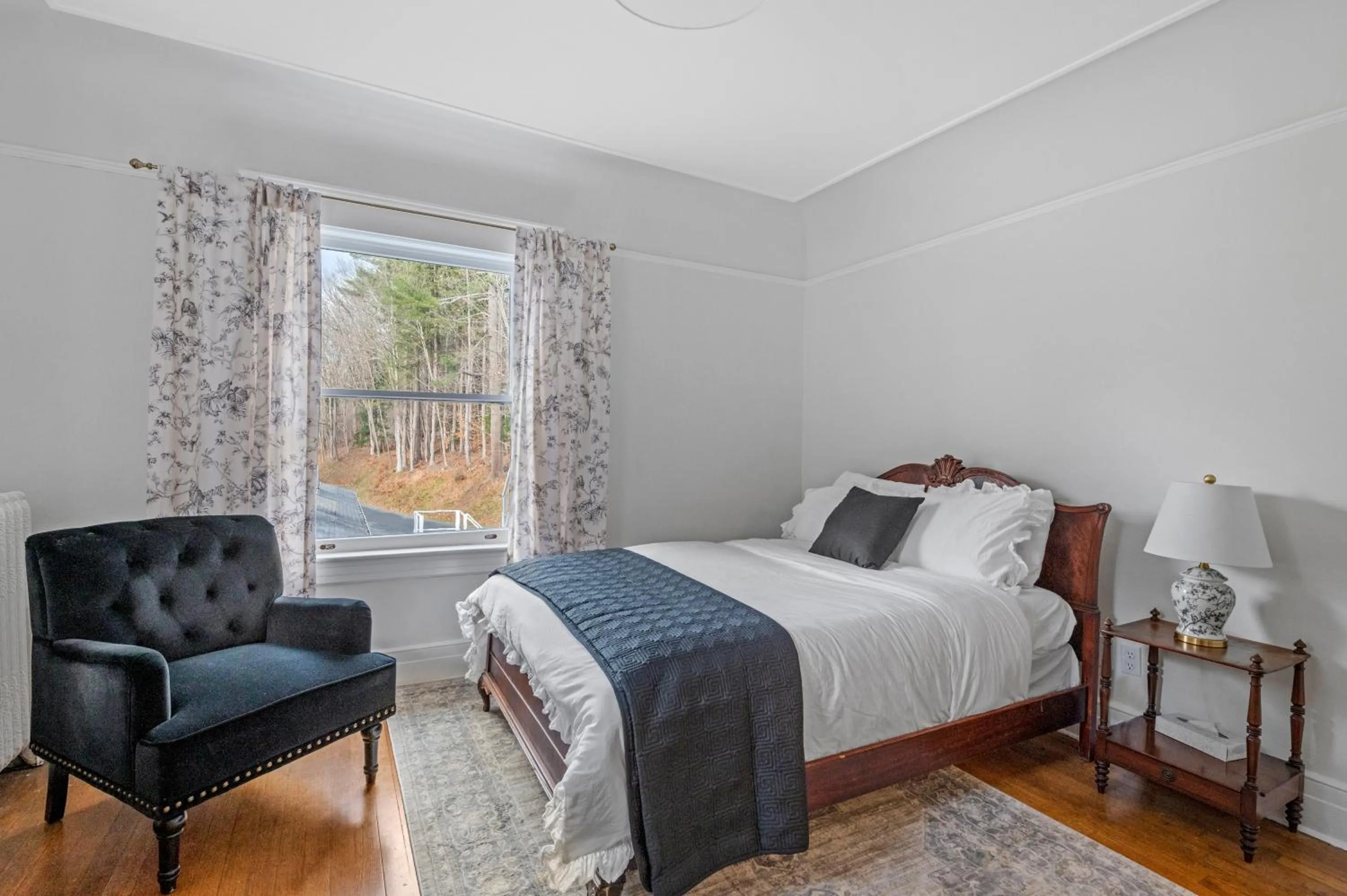 Bed in The Hartness House