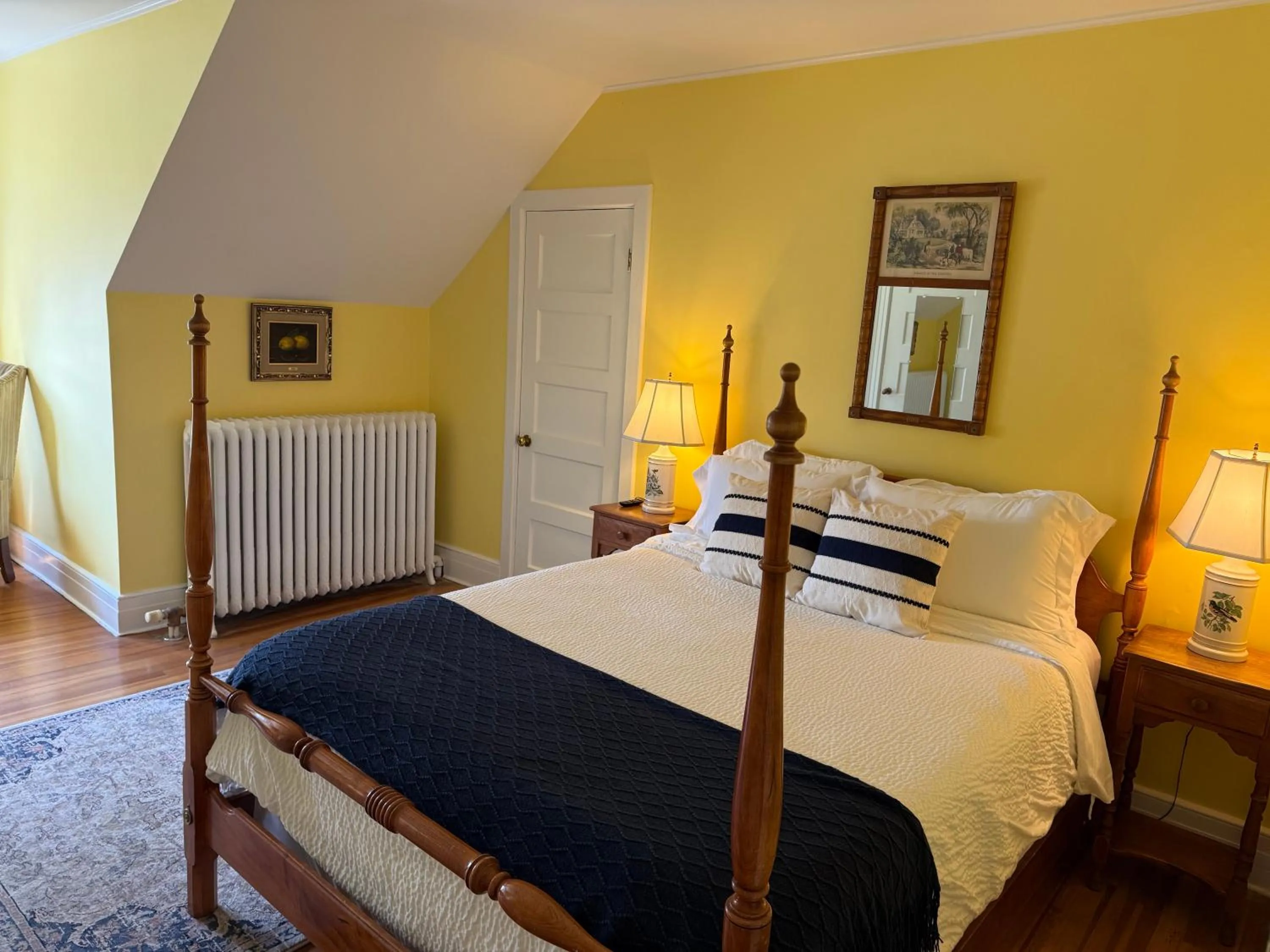 Bed in The Hartness House