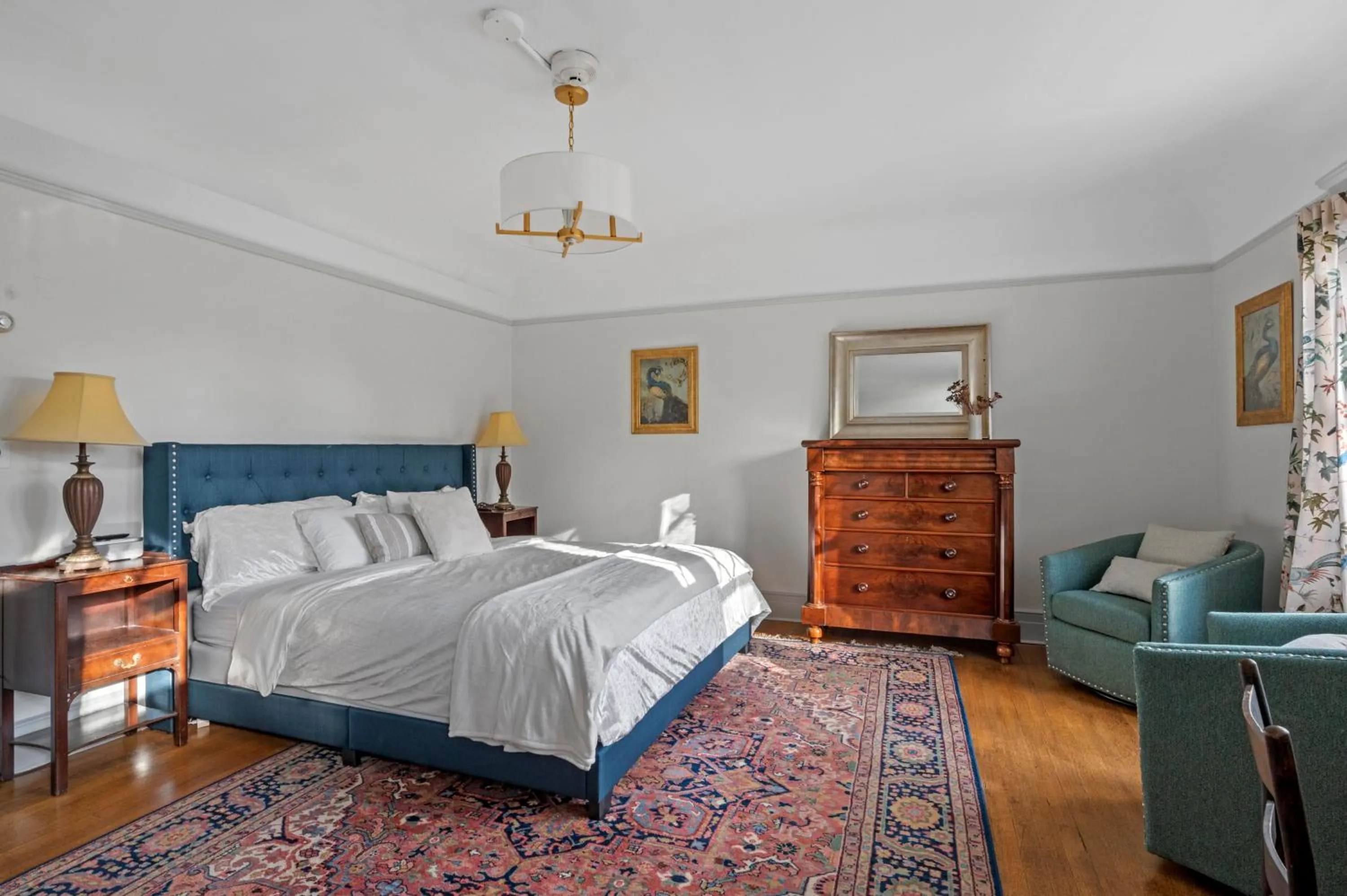 Bed in The Hartness House