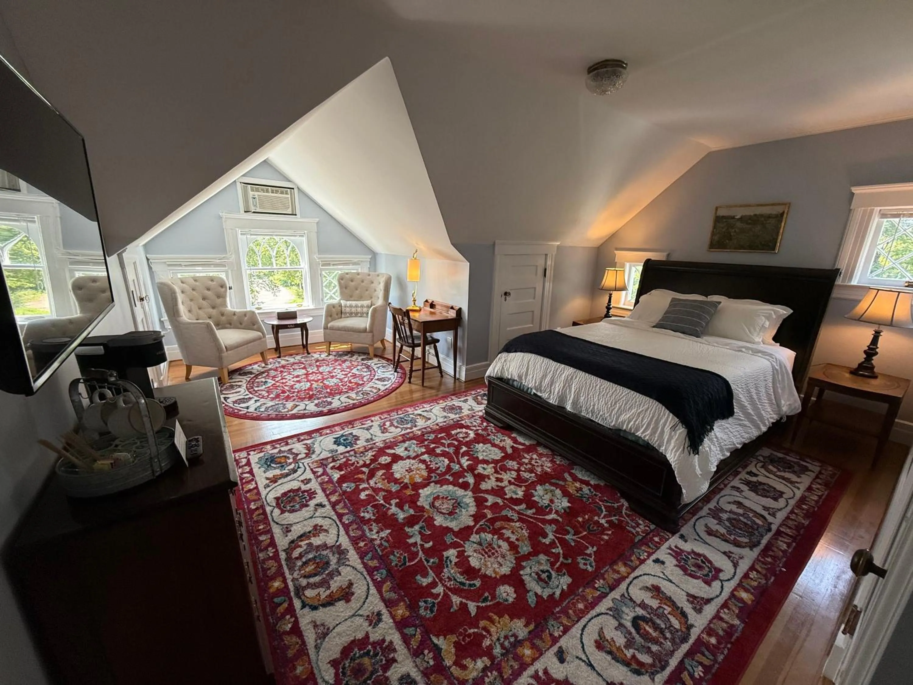 Bed in The Hartness House